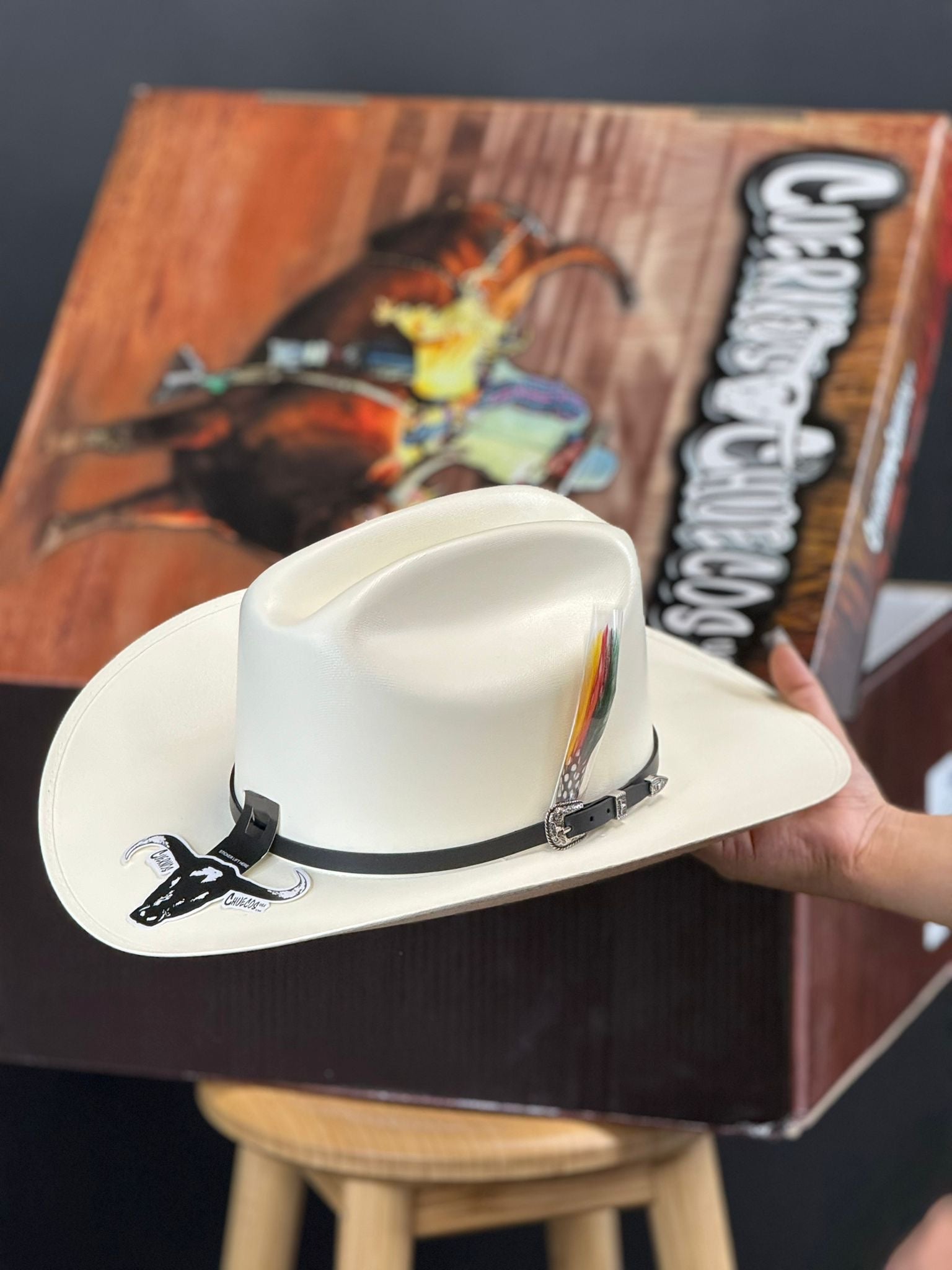 CUERNOS CHUECOS 5000X LIMITED EDITION STRAW HAT RANCHERA ATEJANADA