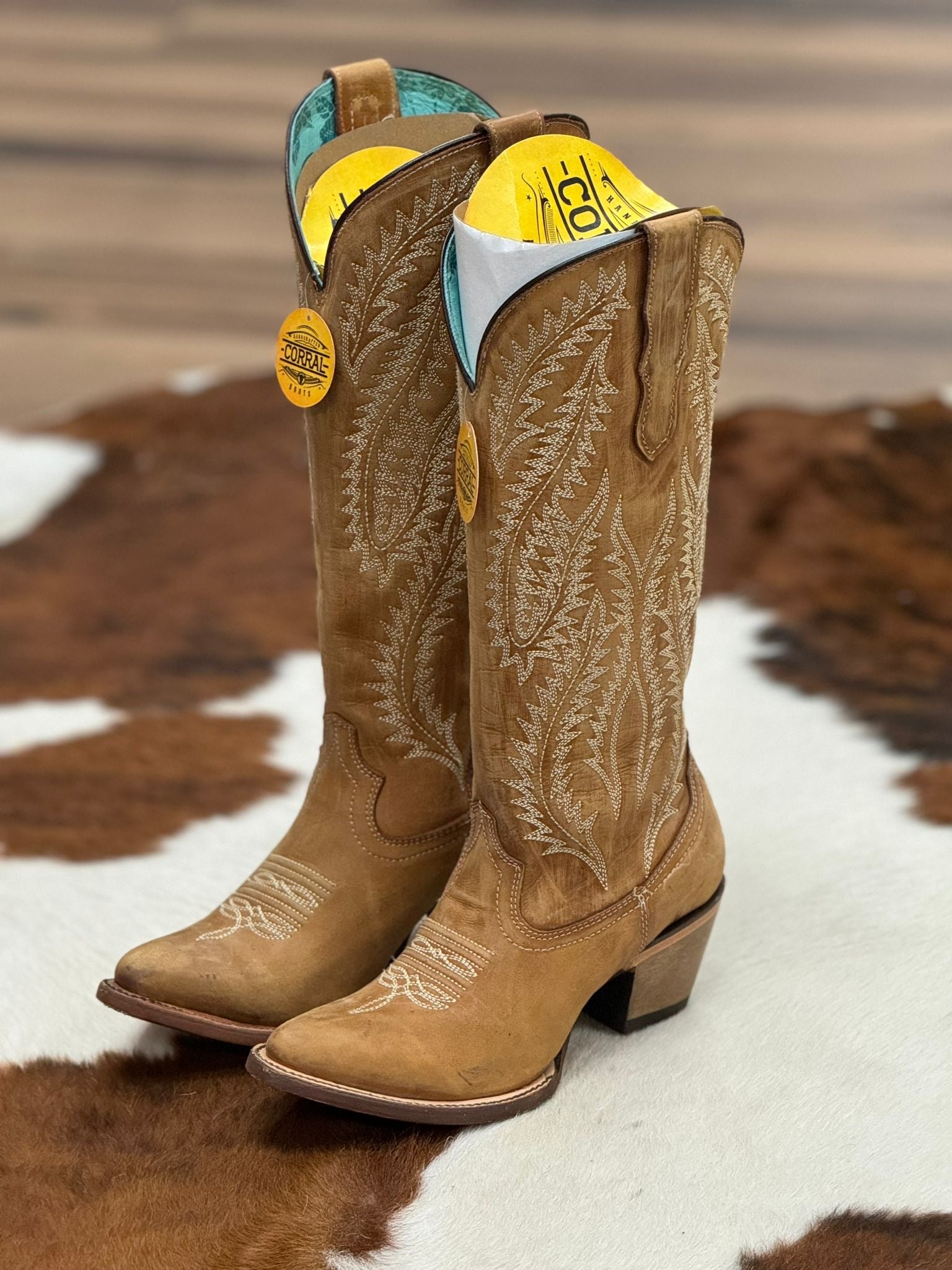 WOMENS CORRAL GOLDEN EMBROIDERY TALL BOOT