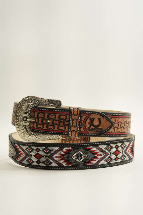 LA HERRADURA CINTURÓN DE 2 PULGADAS NEGRO ROJO/GRIS AZTECA NUEVO DISEÑO
