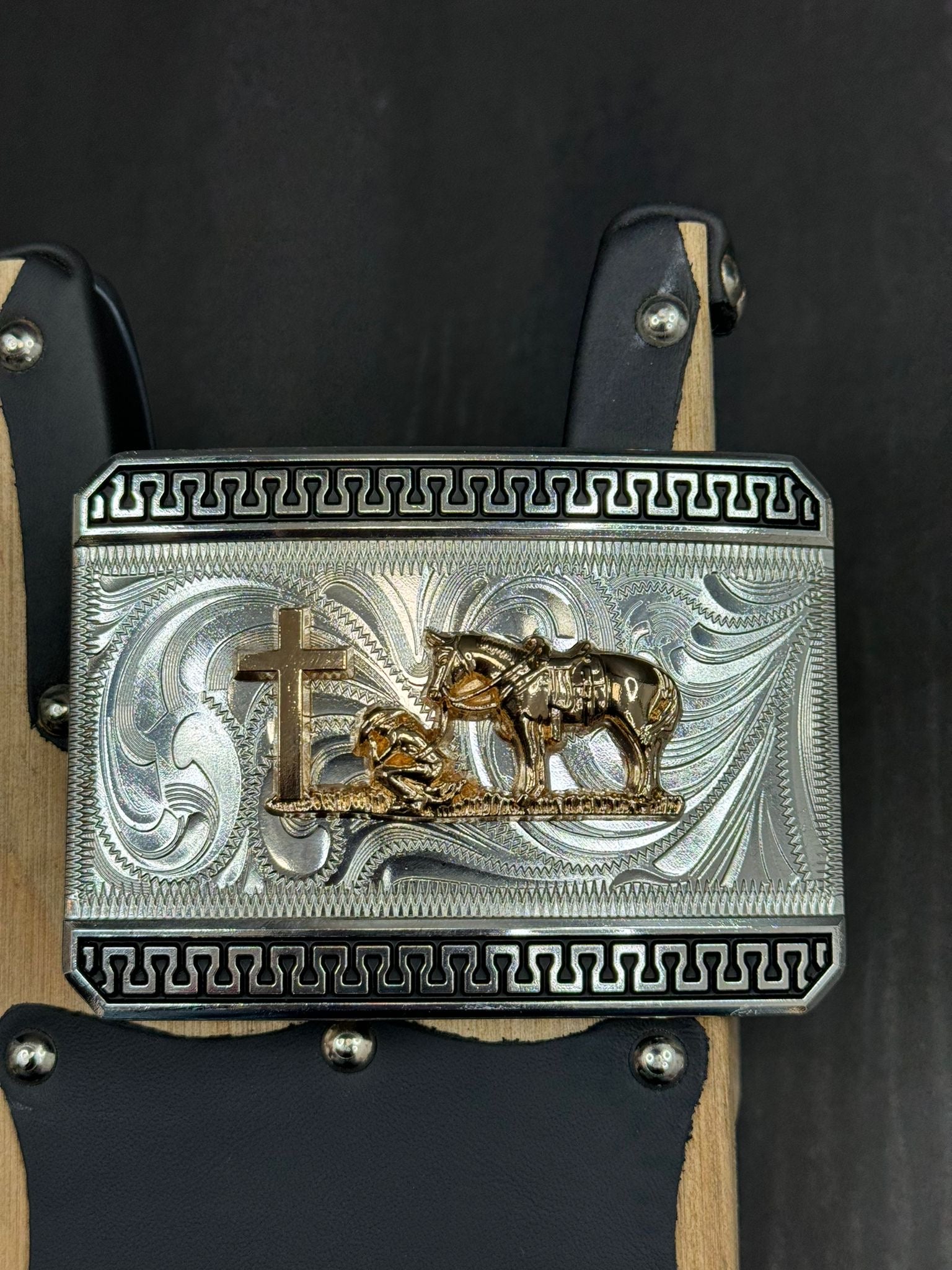 SQUARE GREEK BOARDER SILVER WITH GOLD CROSS & HORSE BUCKLE