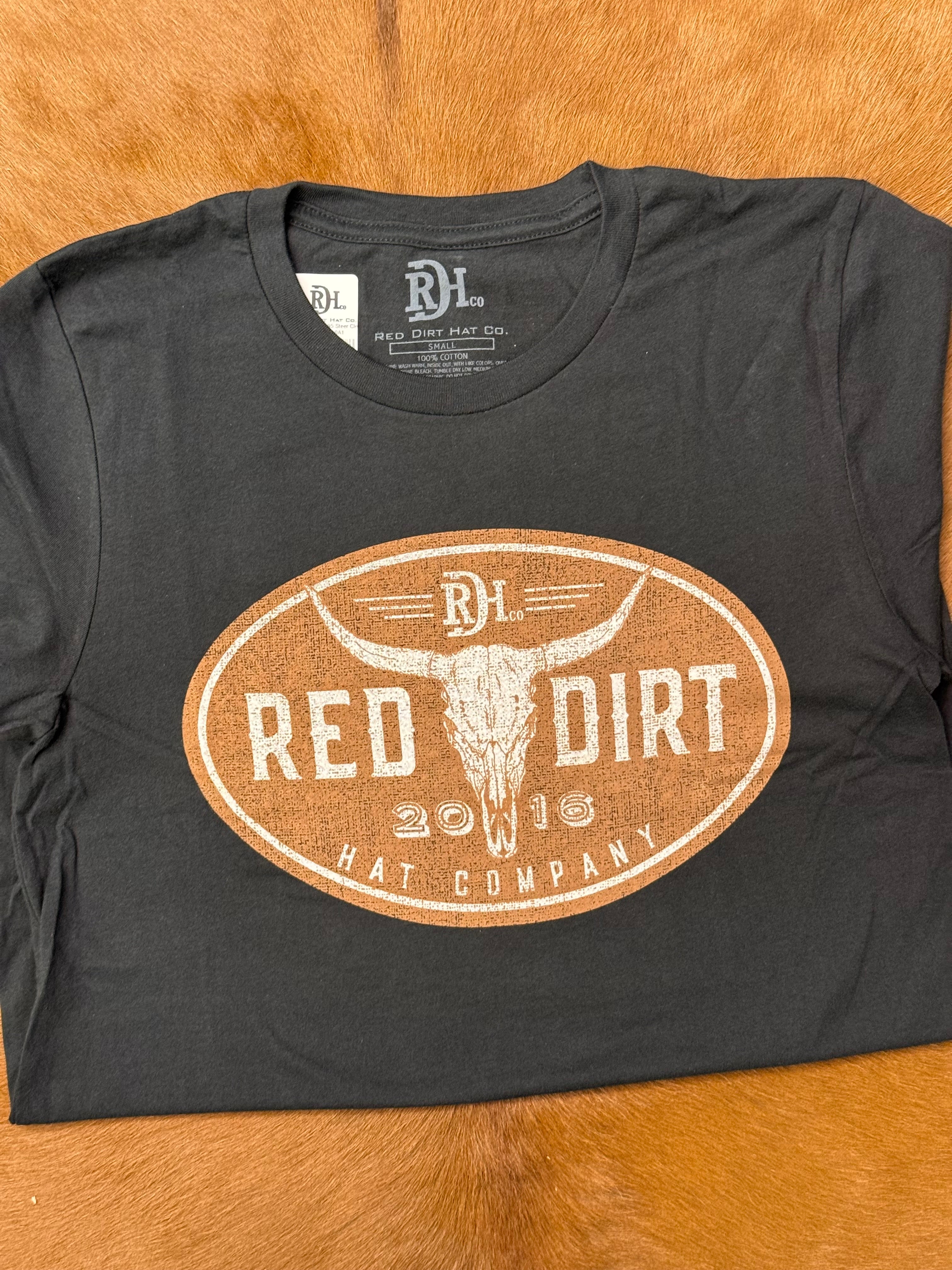RED DIRT HAT CO. - TSHIRT RDHCT195  STEER CLEA