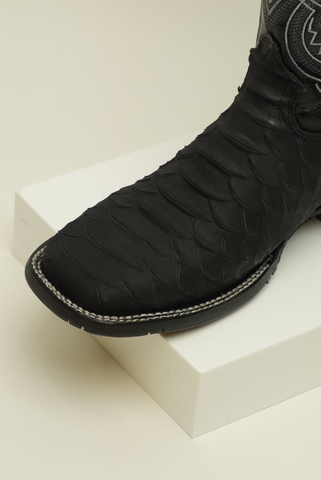 LA HERRADURA MENS DANIEL PITON JUMBO NOBUCK NEGRO BARZA SQUARE TOE BOOT