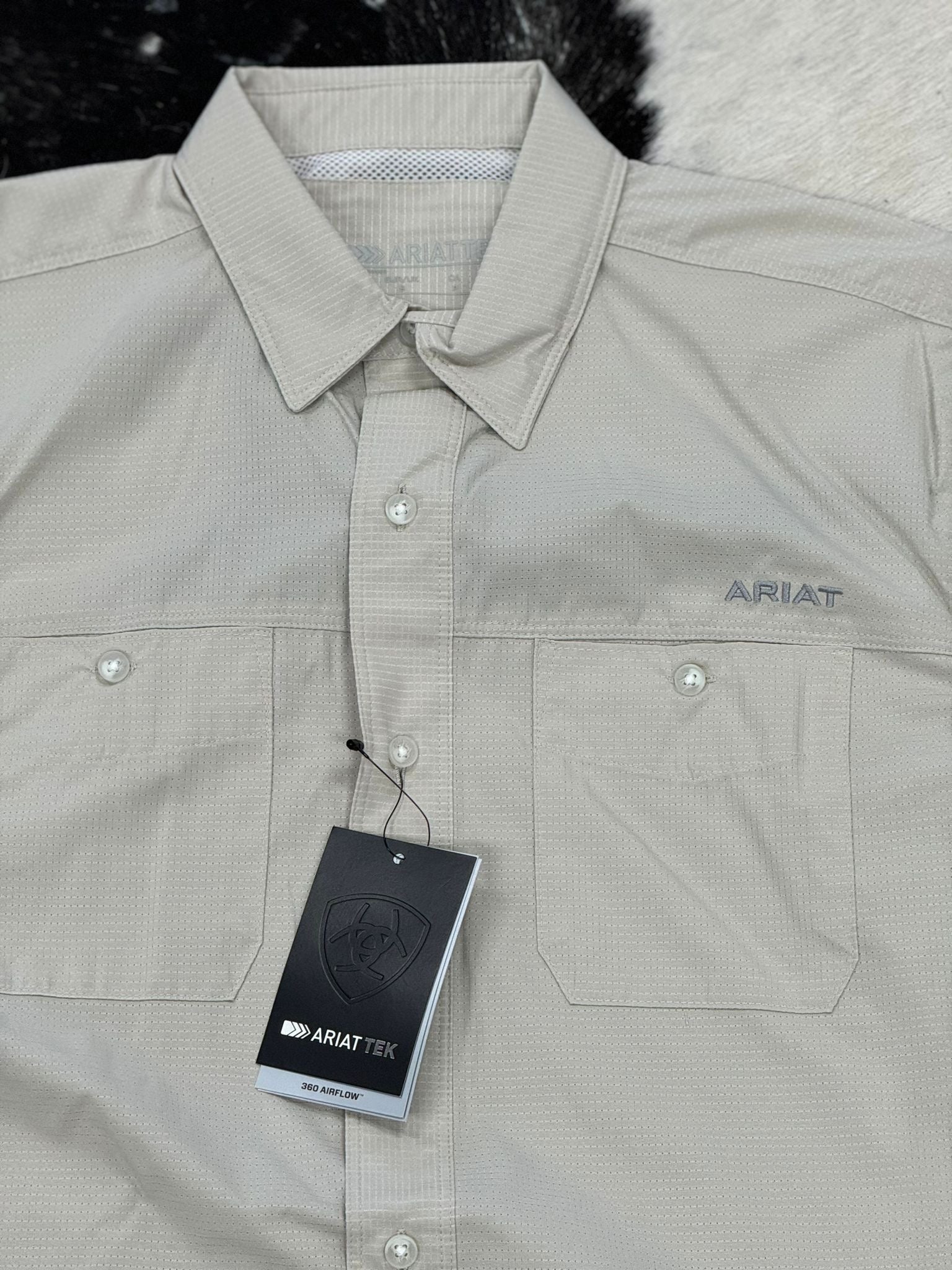 ARIAT 360 AIRFLOW SILVER LINING SHORT SLEEVE SHIRT