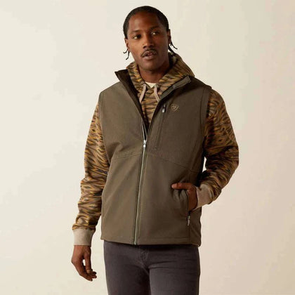 CHALECO SOFTSHELL ARIAT CON LOGOTIPO PARA HOMBRE VERDE OSCURO JASPEADO - 10062591