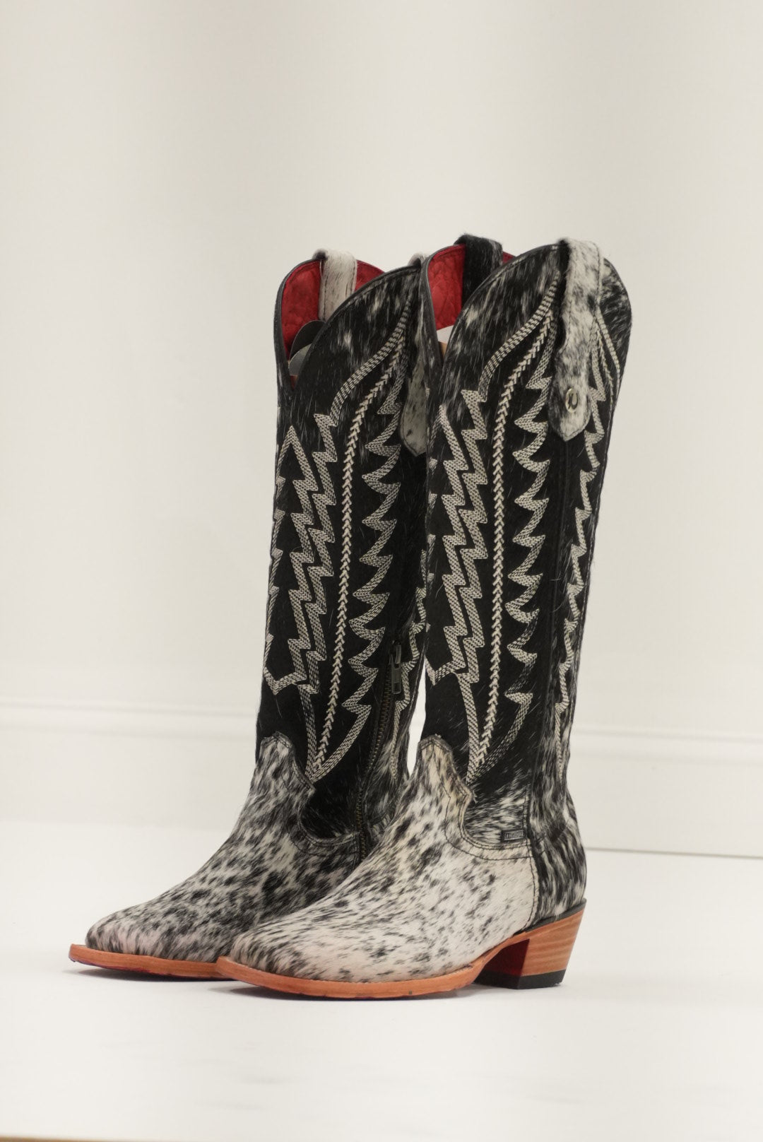 LA HERRADURA WOMEN CARMINA HD COWHIDE BLANCO NEGRO R/B SQ TOE