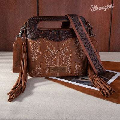 BOLSO DE MANO WRANGLER DE CUERO MARRÓN CON COSTURAS