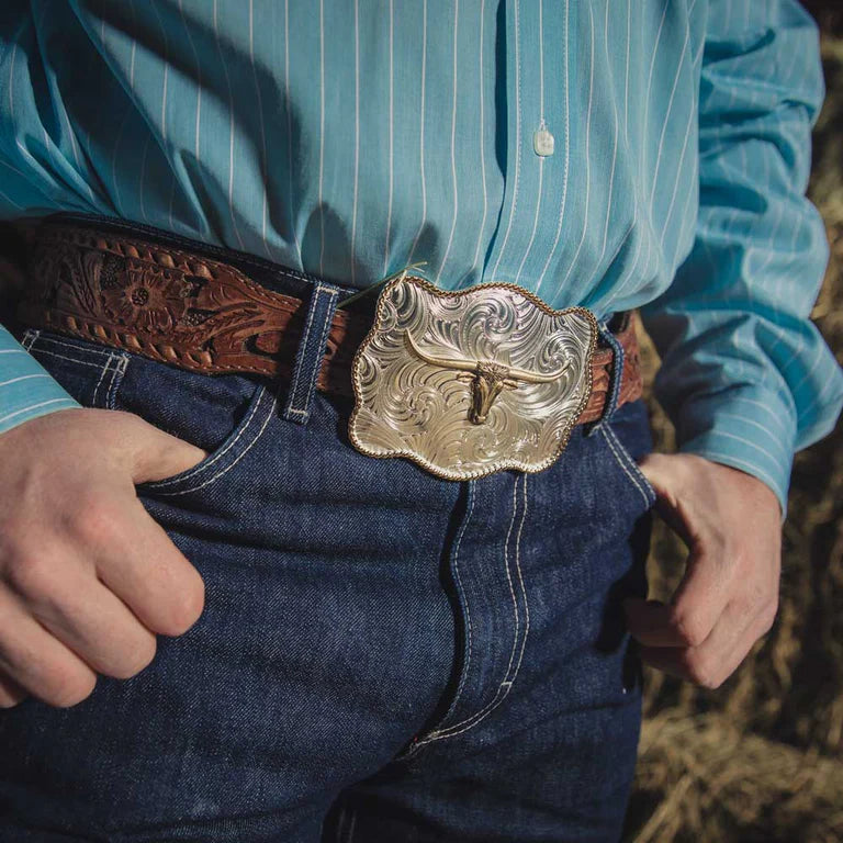 MONTANA SILVERSMITH BOLD ENGRAVED SCALLOPED BUCKLE WITH LONGHORN