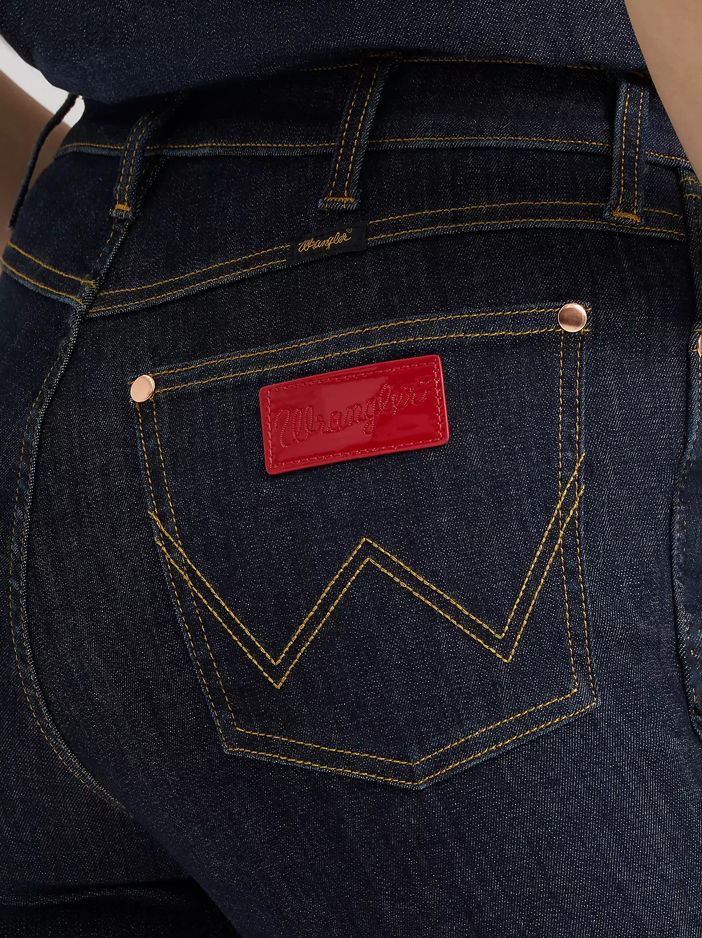 WRANGLRE X LAINEY WILSON WOMEN’S DARK DEMIN HIGH-RISE SLIM FIT FLARE JEANS 
- 112380510