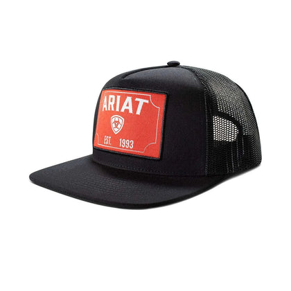 GORRA ARIAT NEGRA CON LOGOTIPO ROJO