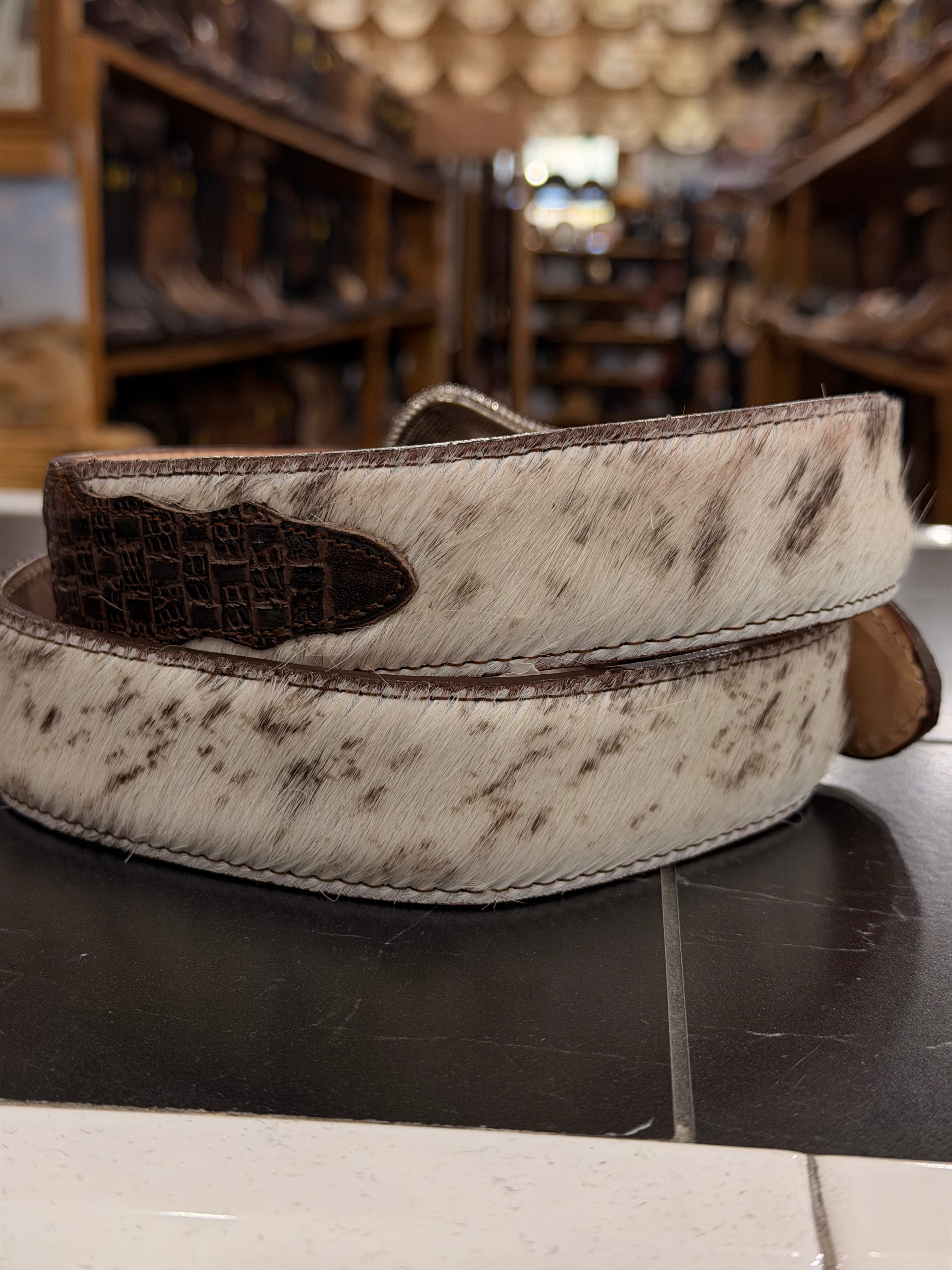 CINTURON TANNER MARK DE   HOMBRE  PELO DE VACA COFFEE AND WHITE  TMB205580