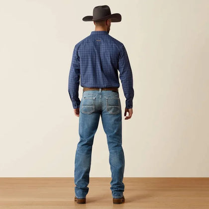 ARIAT MEN JEAN M2 TRADITIONAL RELAXED BOOT CUT DAX - 10080935
