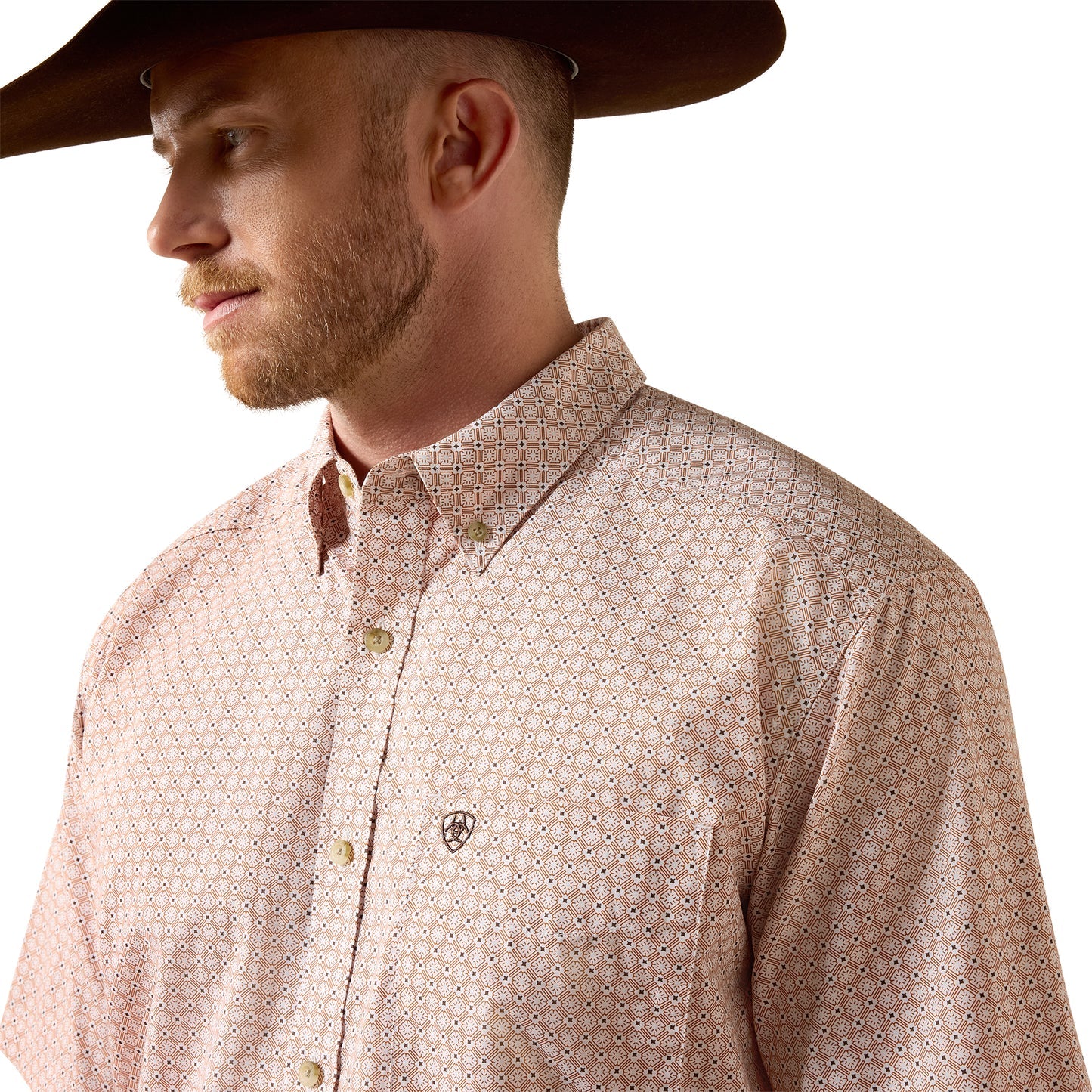 CAMISA NELSS DE MANGA CORTA PARA HOMBRE ARIAT ESTAMPADO GEOMÉTRICO ALMOND OIL - 10073520
