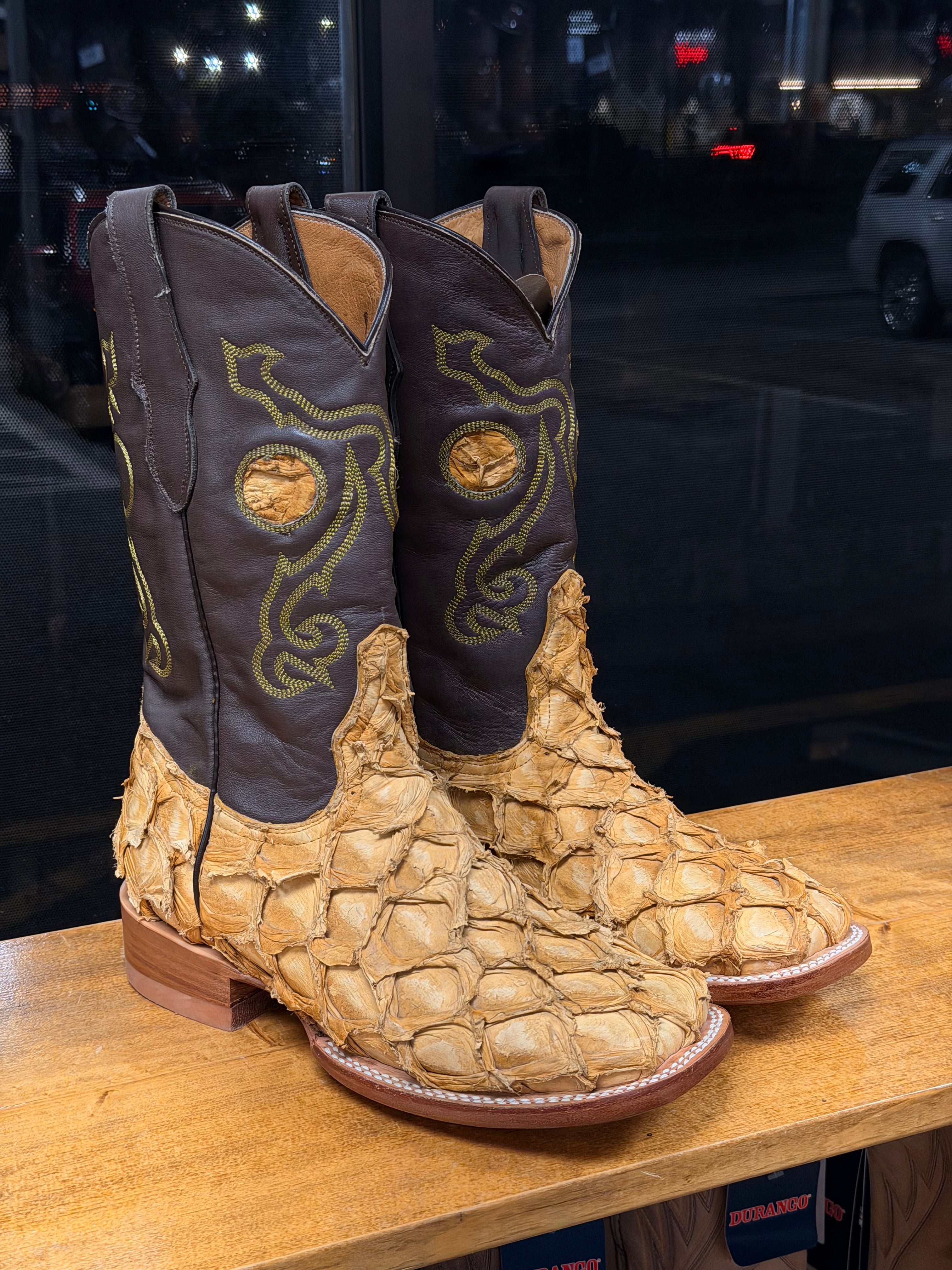 MENS BOOTS EXOTIC FISH SQUARE TOE HONEY