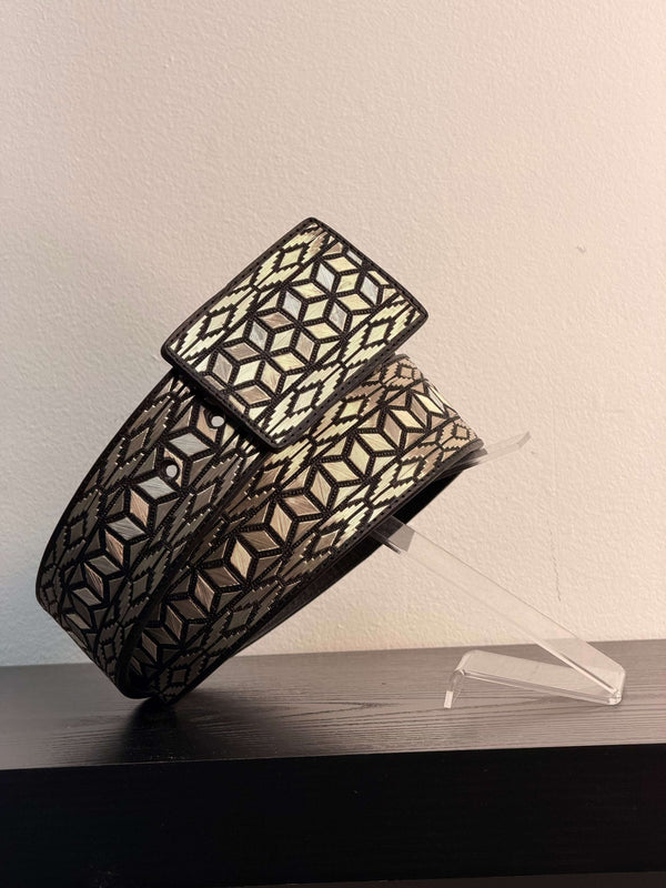 CINTURÓN DE HILO PLATEADO DIAMANTÉ #40