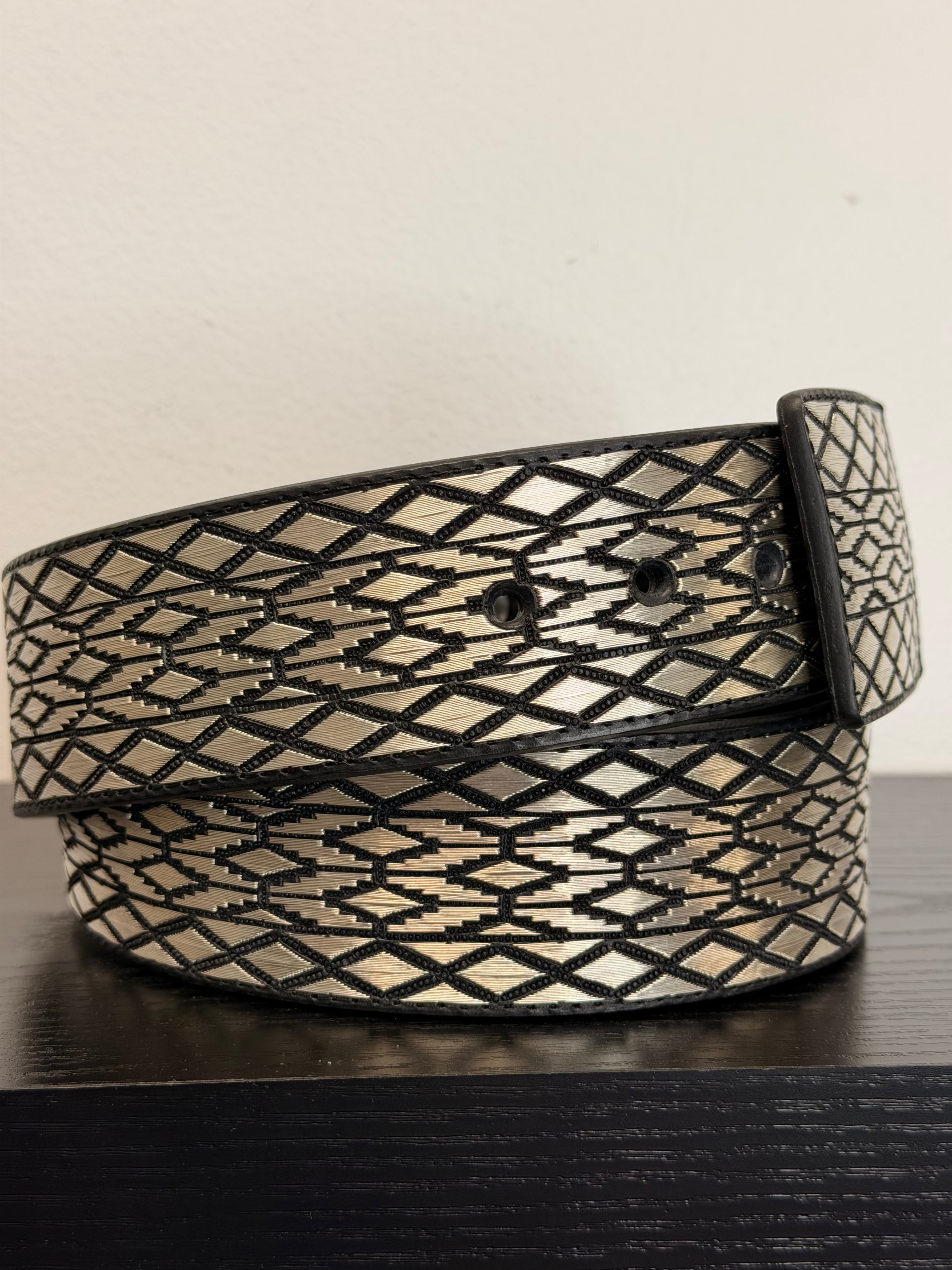 CINTURON HILO DE PLATA ROMBO #50