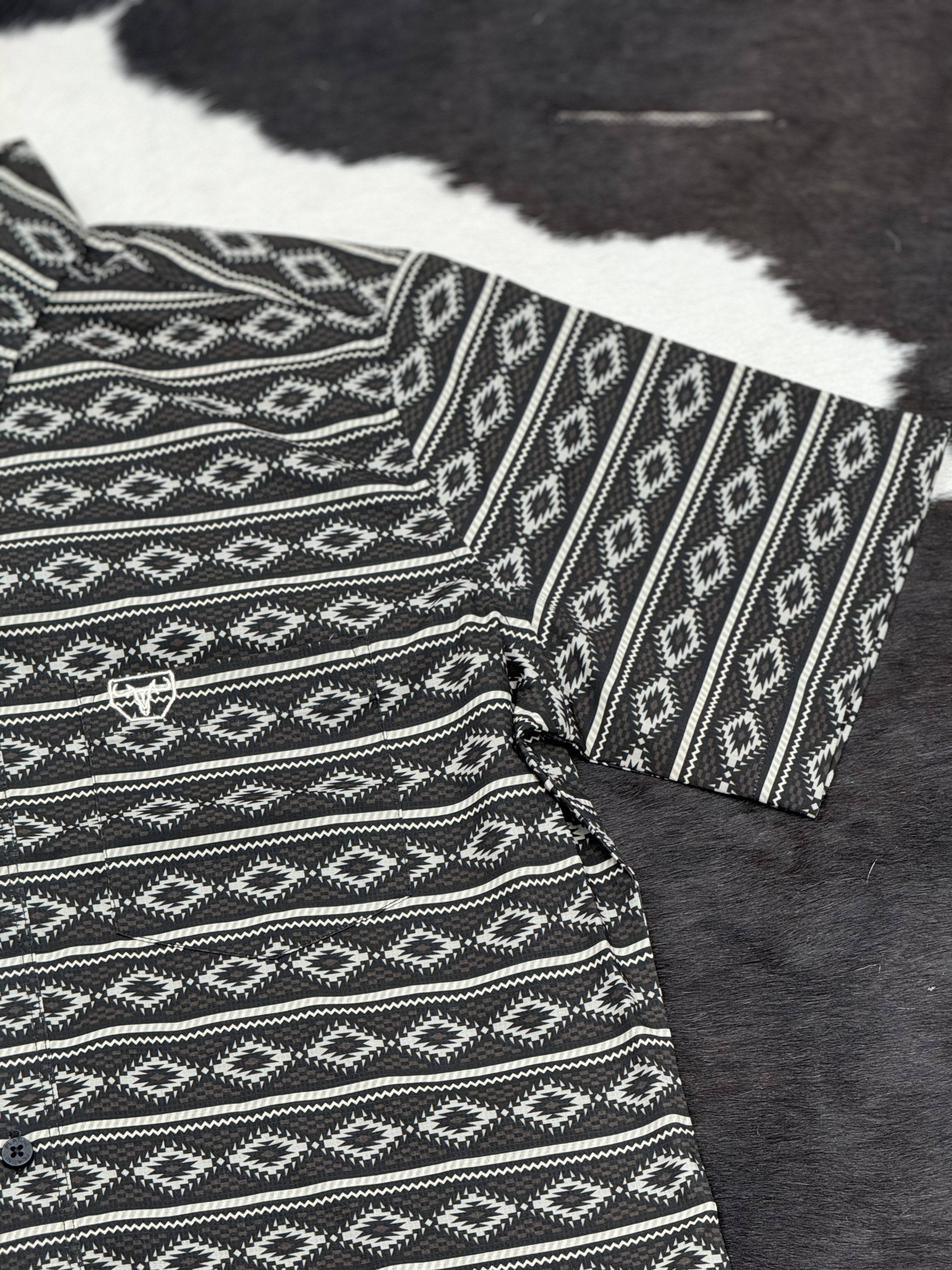 BLACK AZTEC SHORT SLEEVE SHIRT BLACK TAUPE