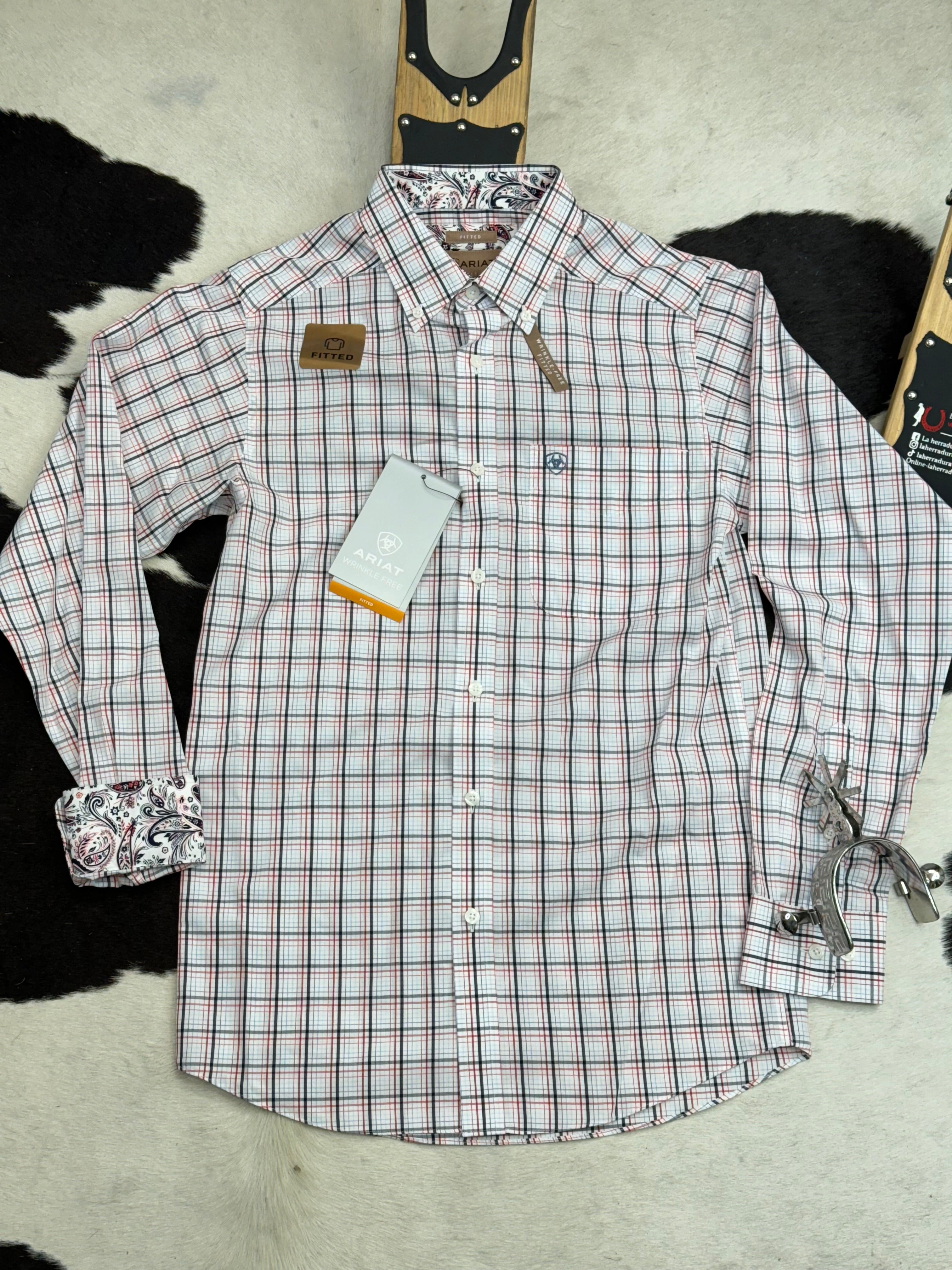 ARIAT WESTON WHITE PLAID LONG SLEEVE SHIRT