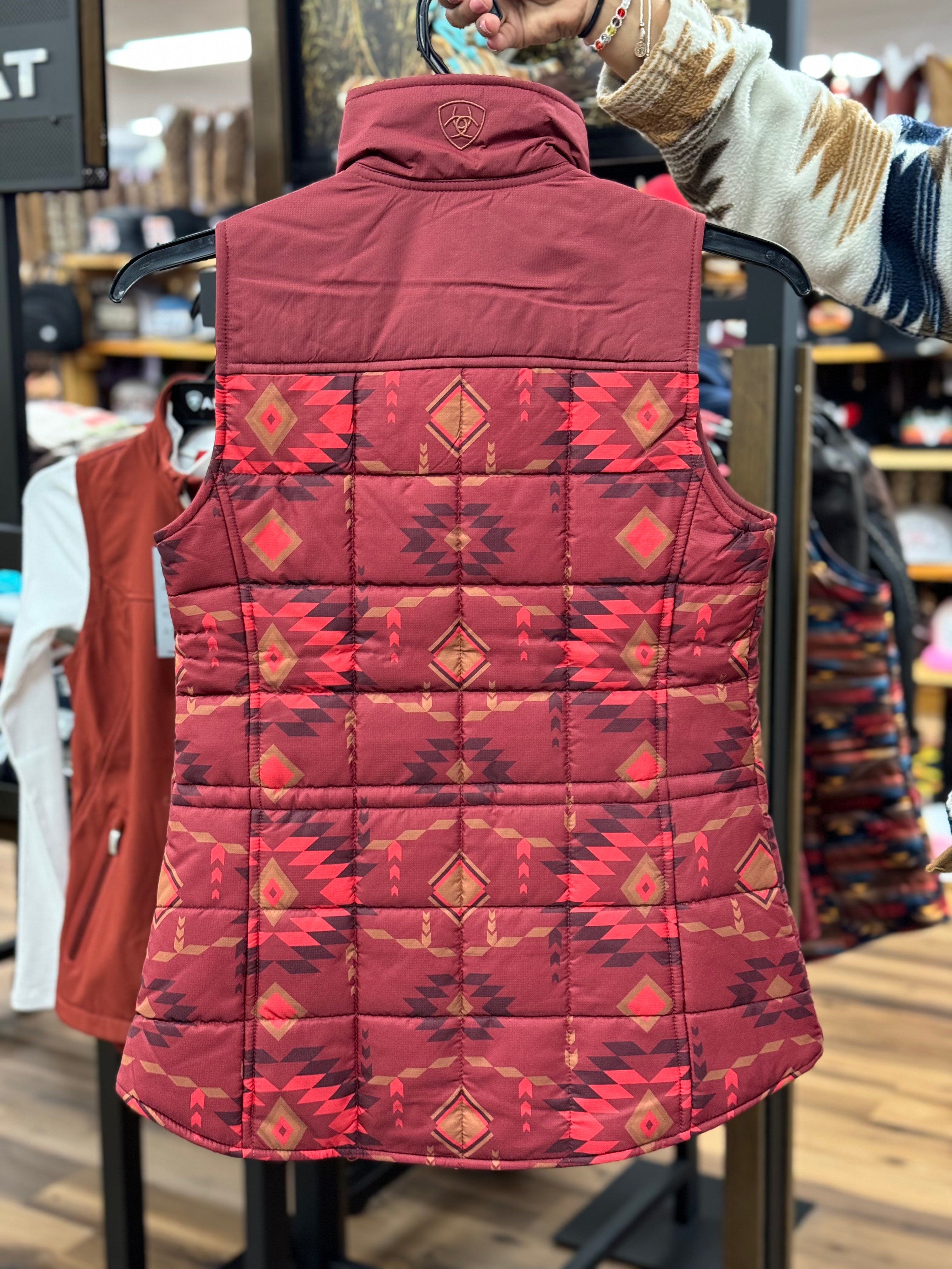 Ariat Vest. Crius Ins Burnt rose print