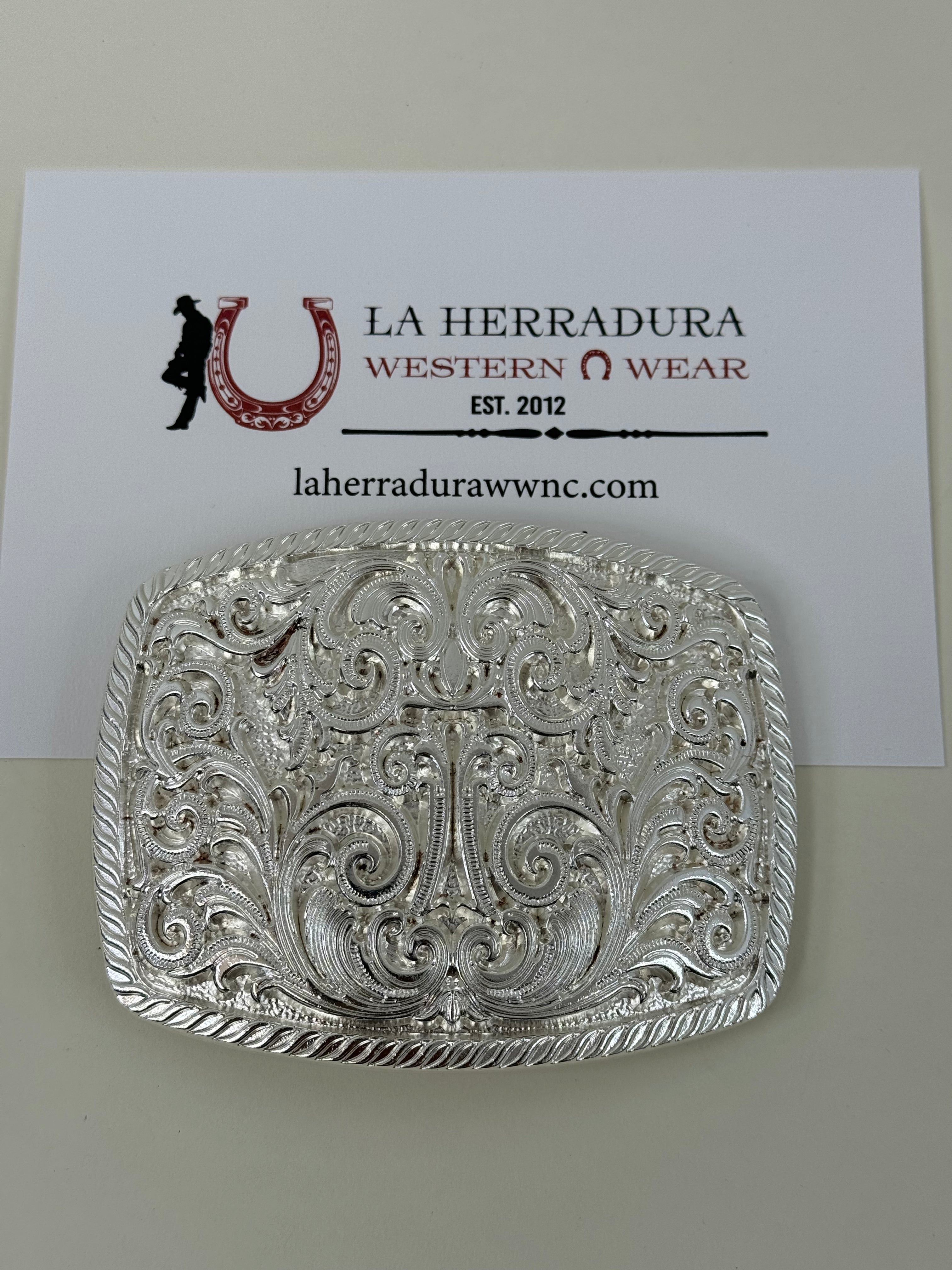 FLORES SILVER DETAIL SQUARE BUCKLE