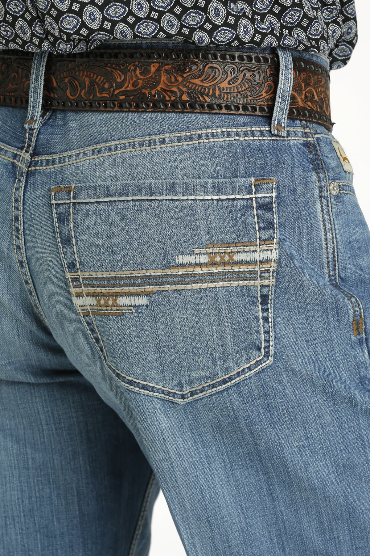 CINCH GRANT MIDRISE RELAXED BOOTCUT LIGHT WASH JEANS-MB59137001