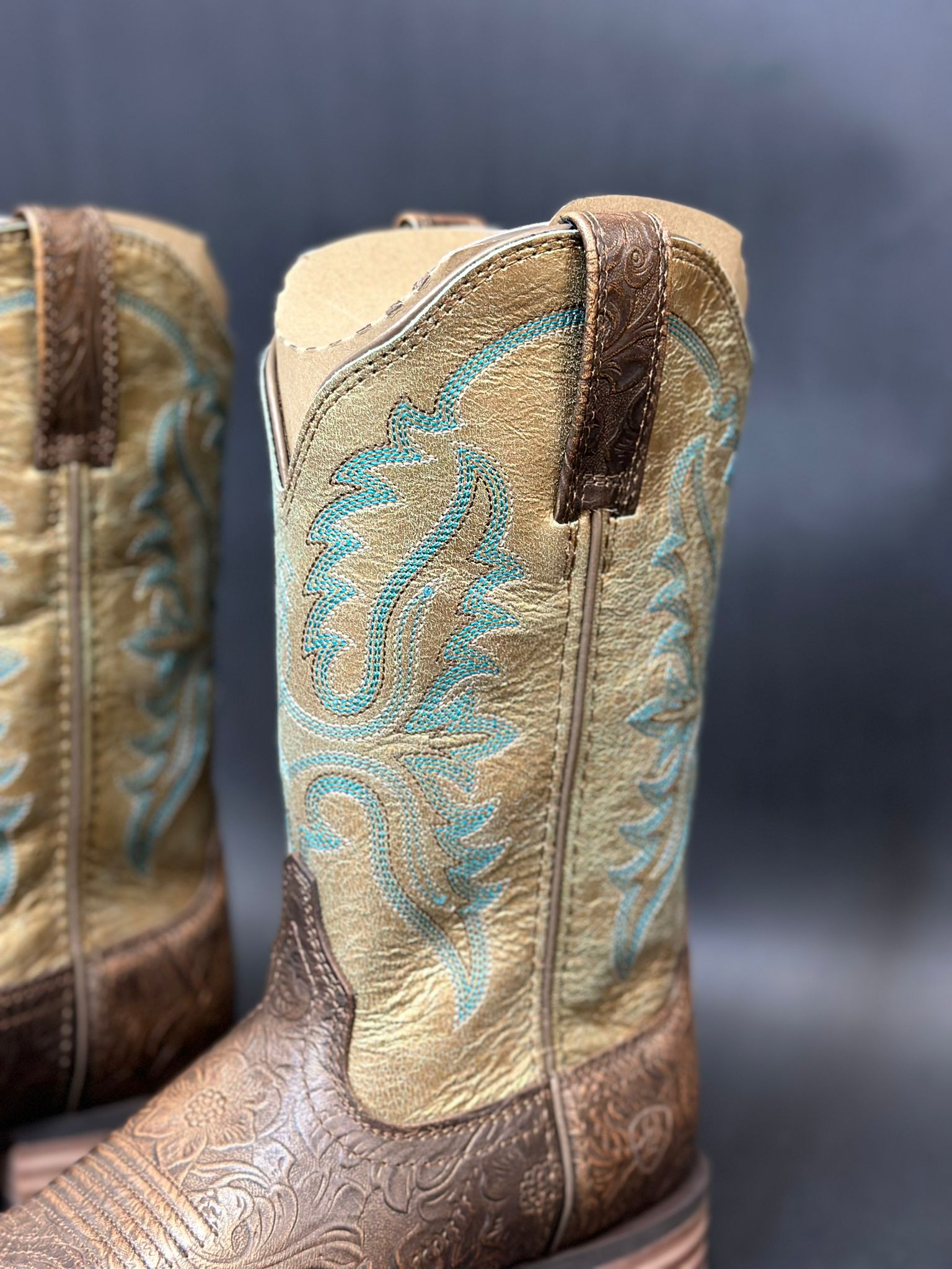 WOMENS ARIAT OLENA BRONZE AGE