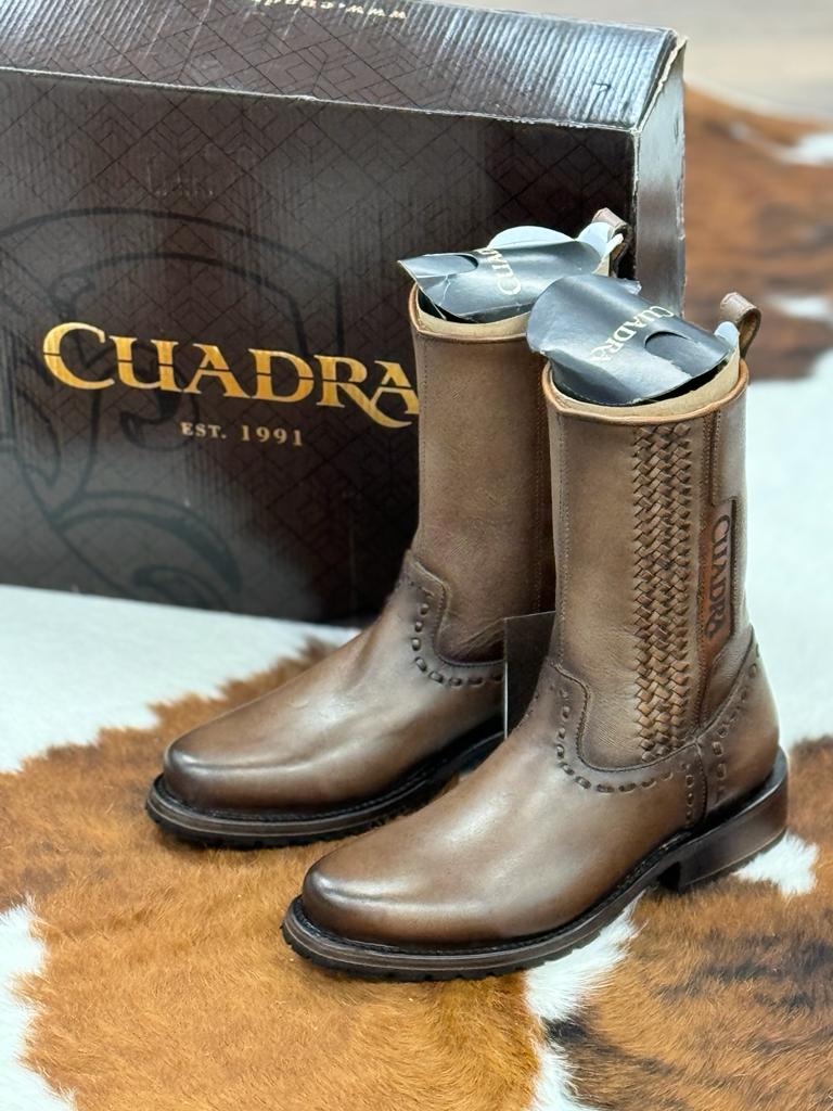 CUADRA SHORT BOOT DE RES CRUST FINE DESSERT ROUND TOE