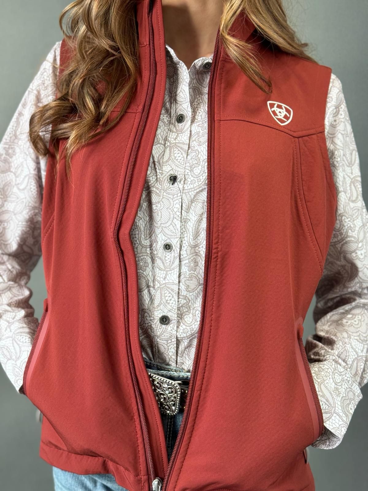 WOMEN'S ARIAT NEW TEAM SOFTSHELL VEST FIRED BRICK