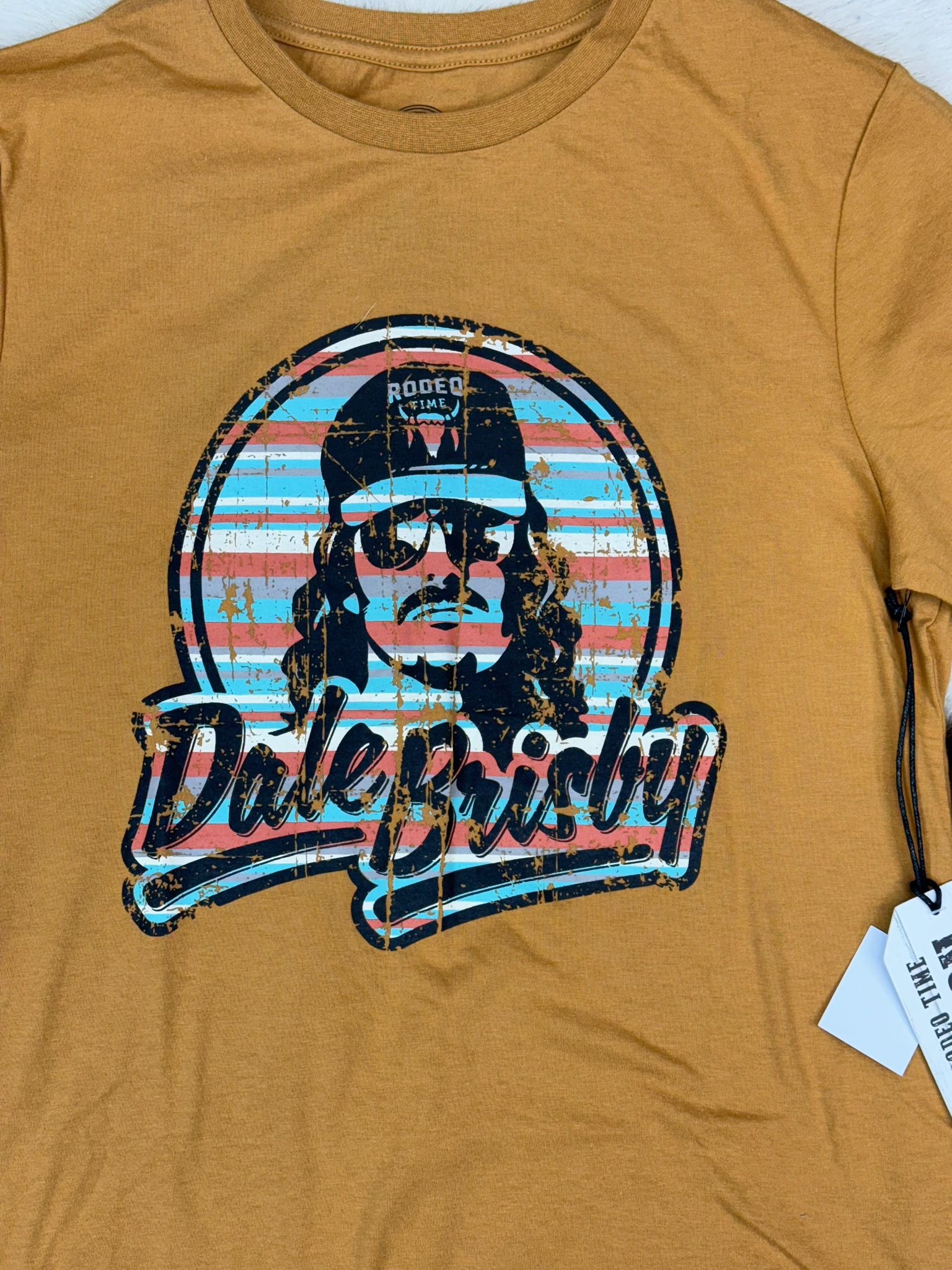 DALE BRISBY X ROCK&ROLL GRAPHIC TEE MUSTARD SHORT SLEEVE T-SHIRT