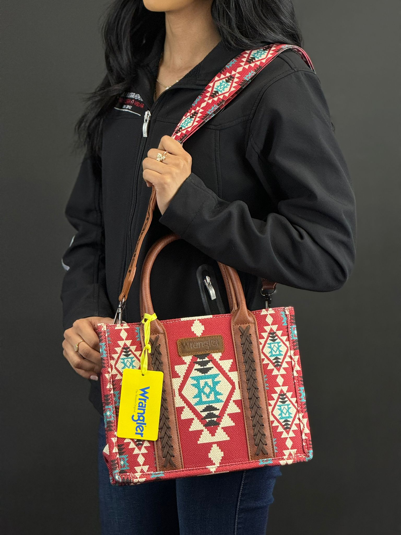 WRANGLER RED MULTI COLOR AZTEC WOMEN'S HANDBAG