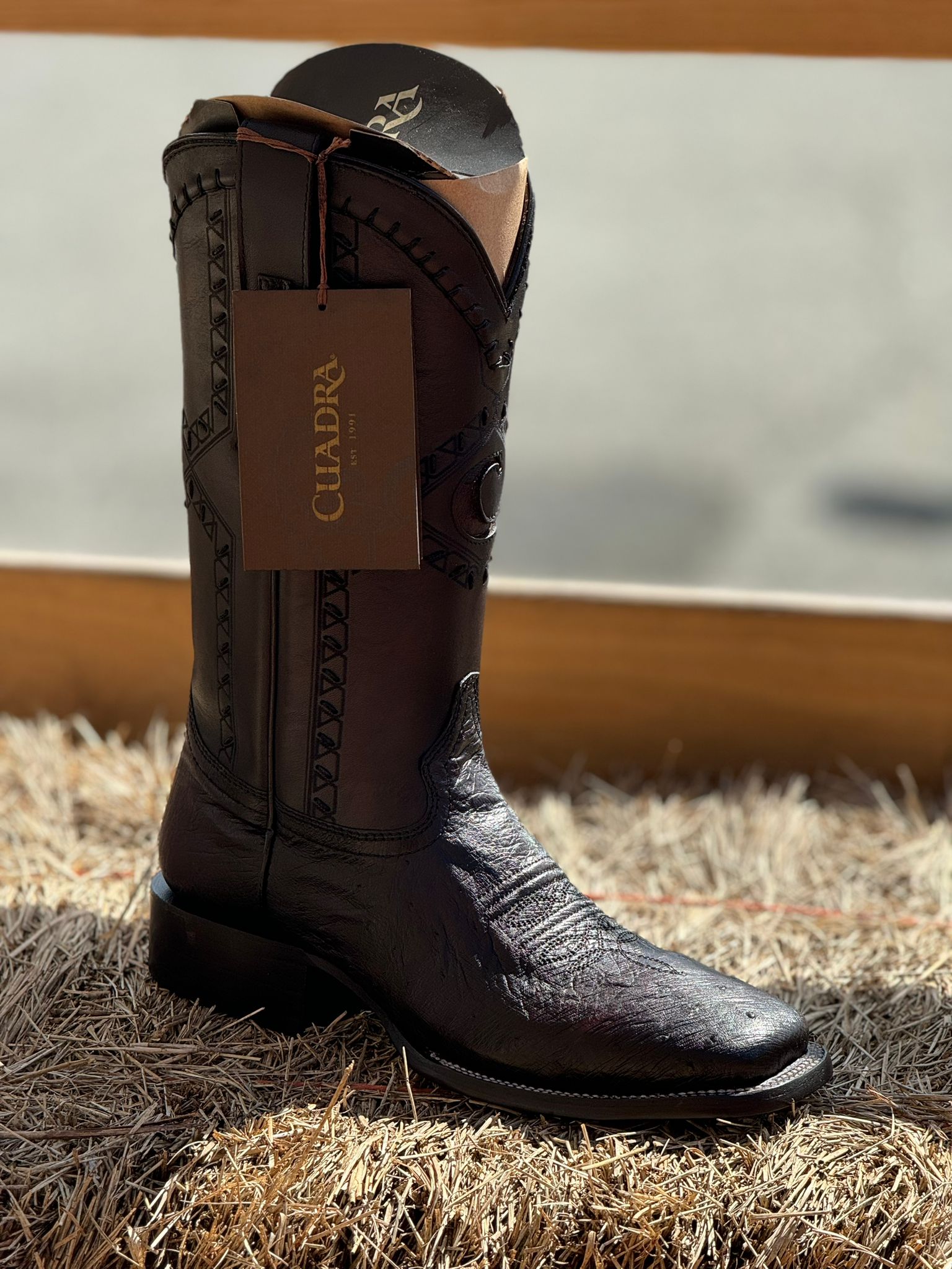 CUDRA BOOTS PANZA DE AVESTRUZ BLACK CHERRY LASER & WOVEN SQUARE TOE