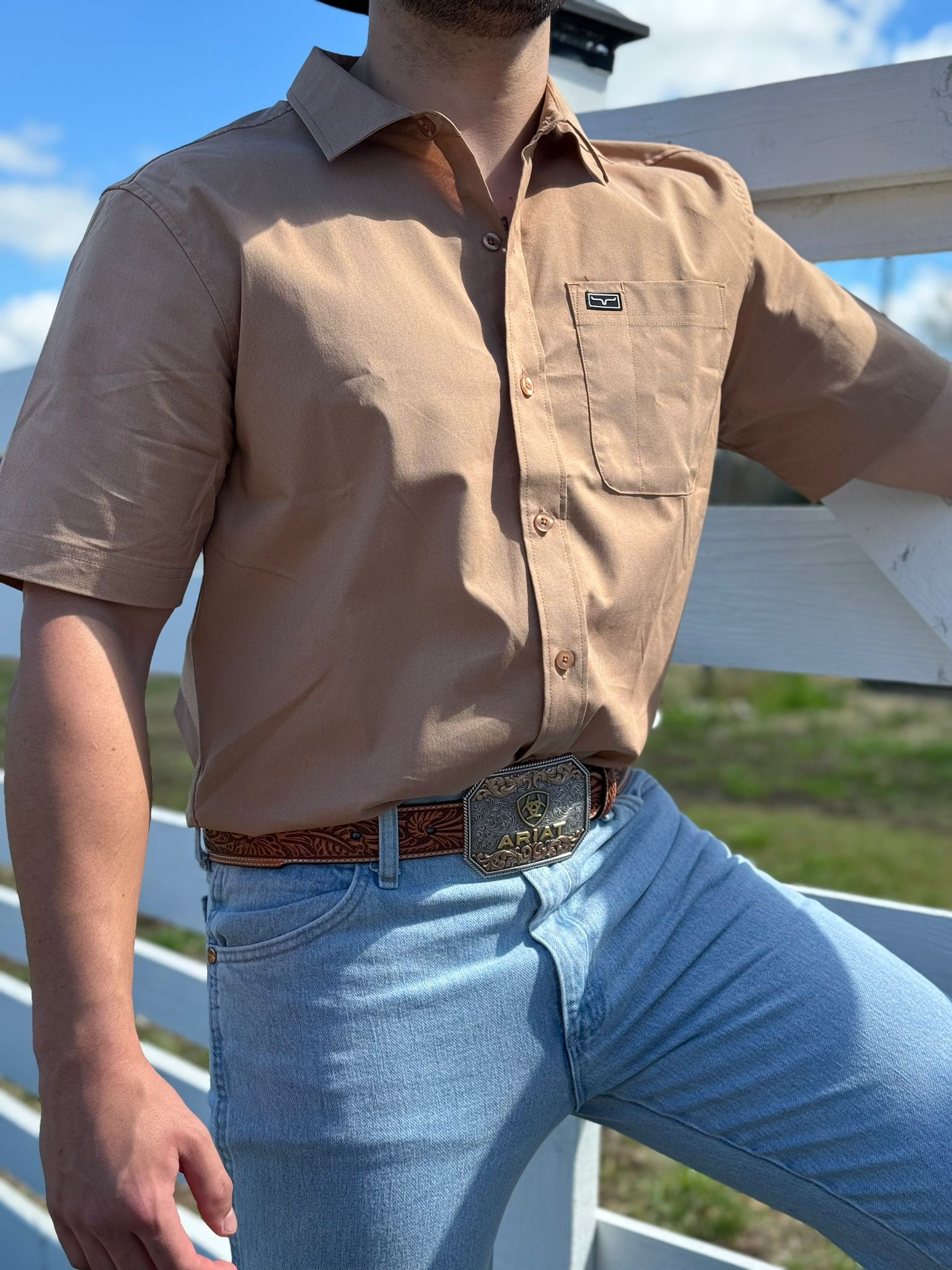 KIMES RANCH SHORT SLEEVE BROWN SNAP