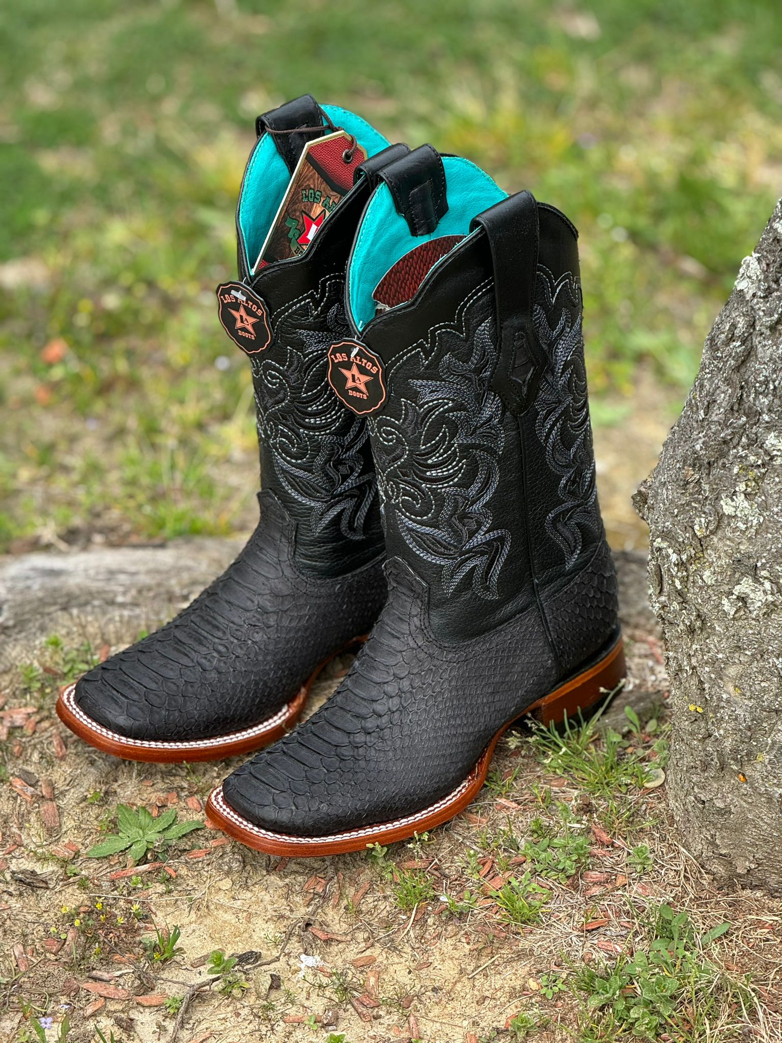 BOTAS LOS ALTOS PARA MUJER AVESTRUZ MOCHA ESTILO RODELO