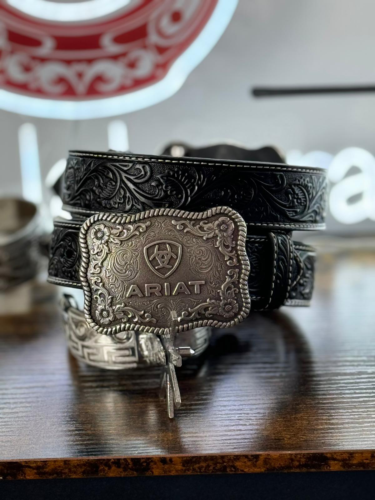 ARIAT BELT HAND TOOLED BLACK SILVER BUCKLE