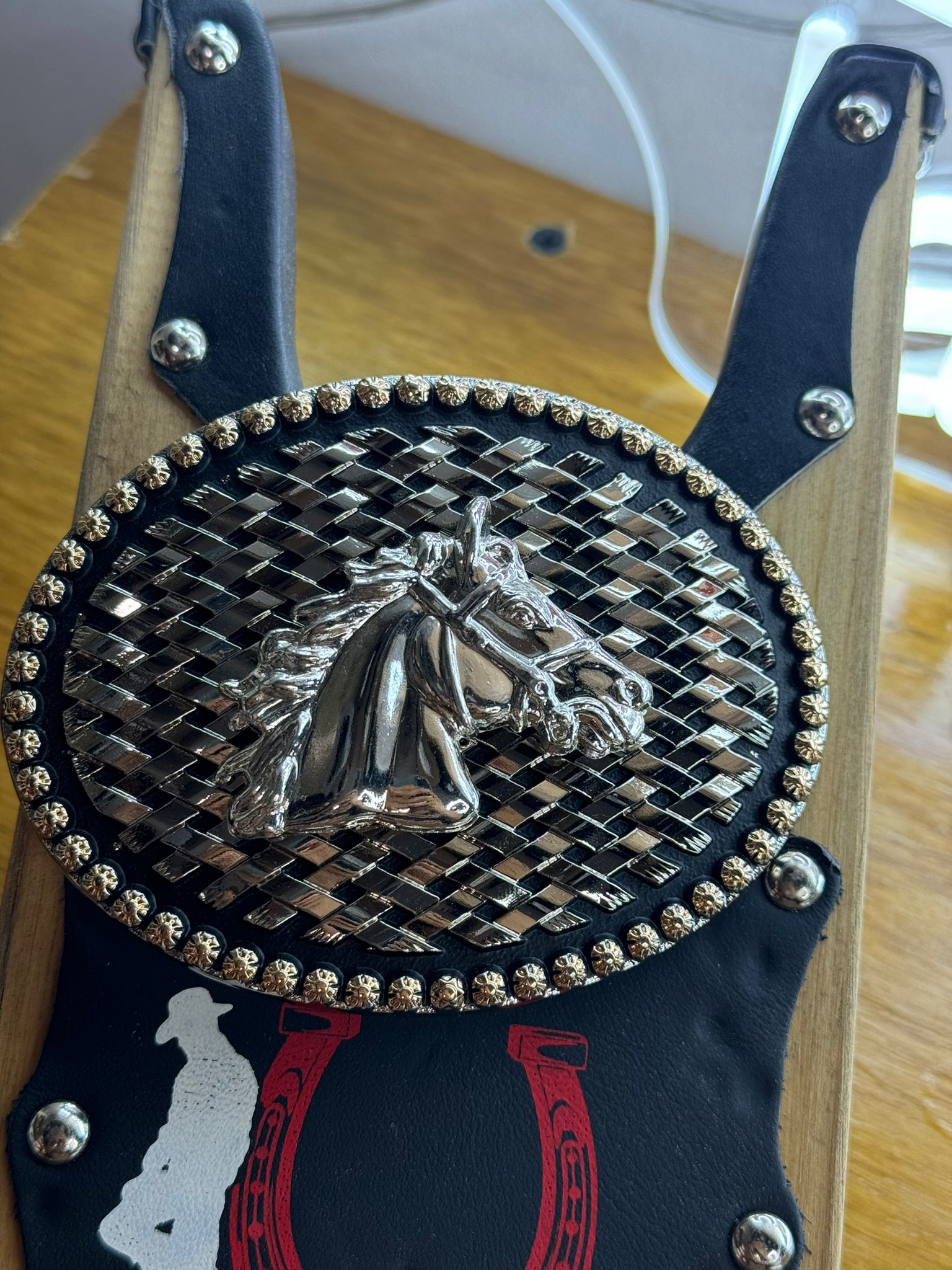 ROUND SILVER HORSE TEJIDO BUCKLE