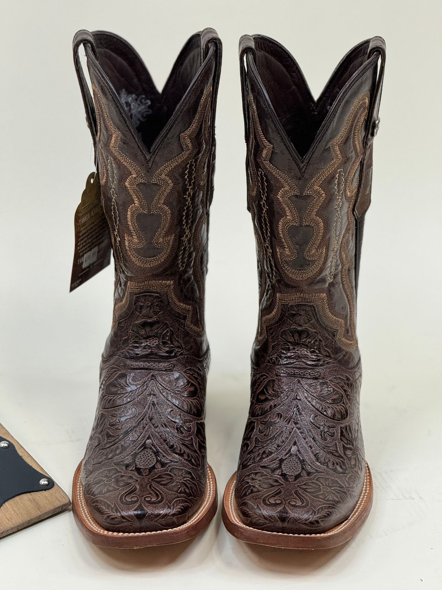 TANNER MARK MEN BOOT HAND TOOLED BROWN