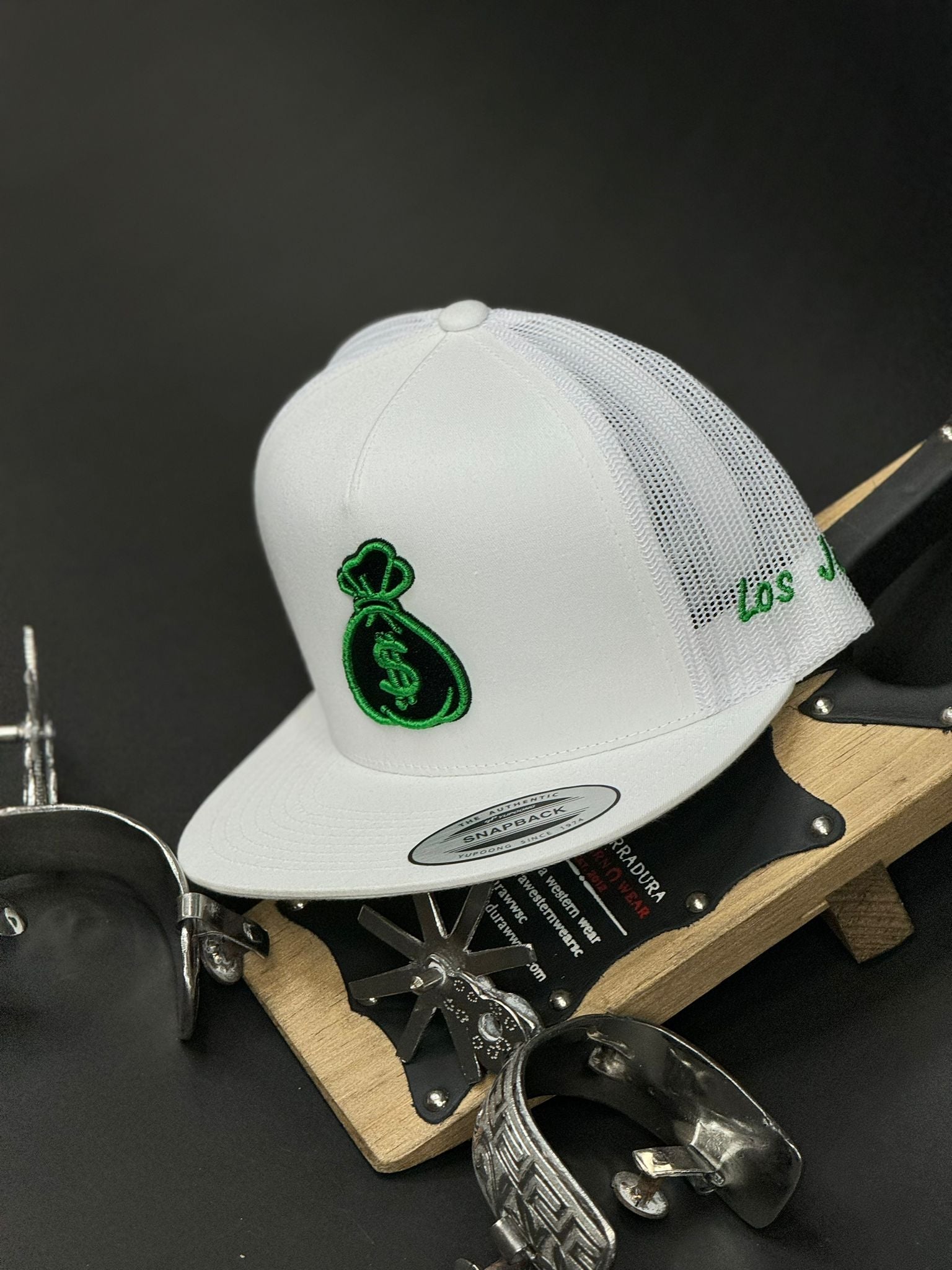 LOS JEFES CASH BAG WHITE CAP