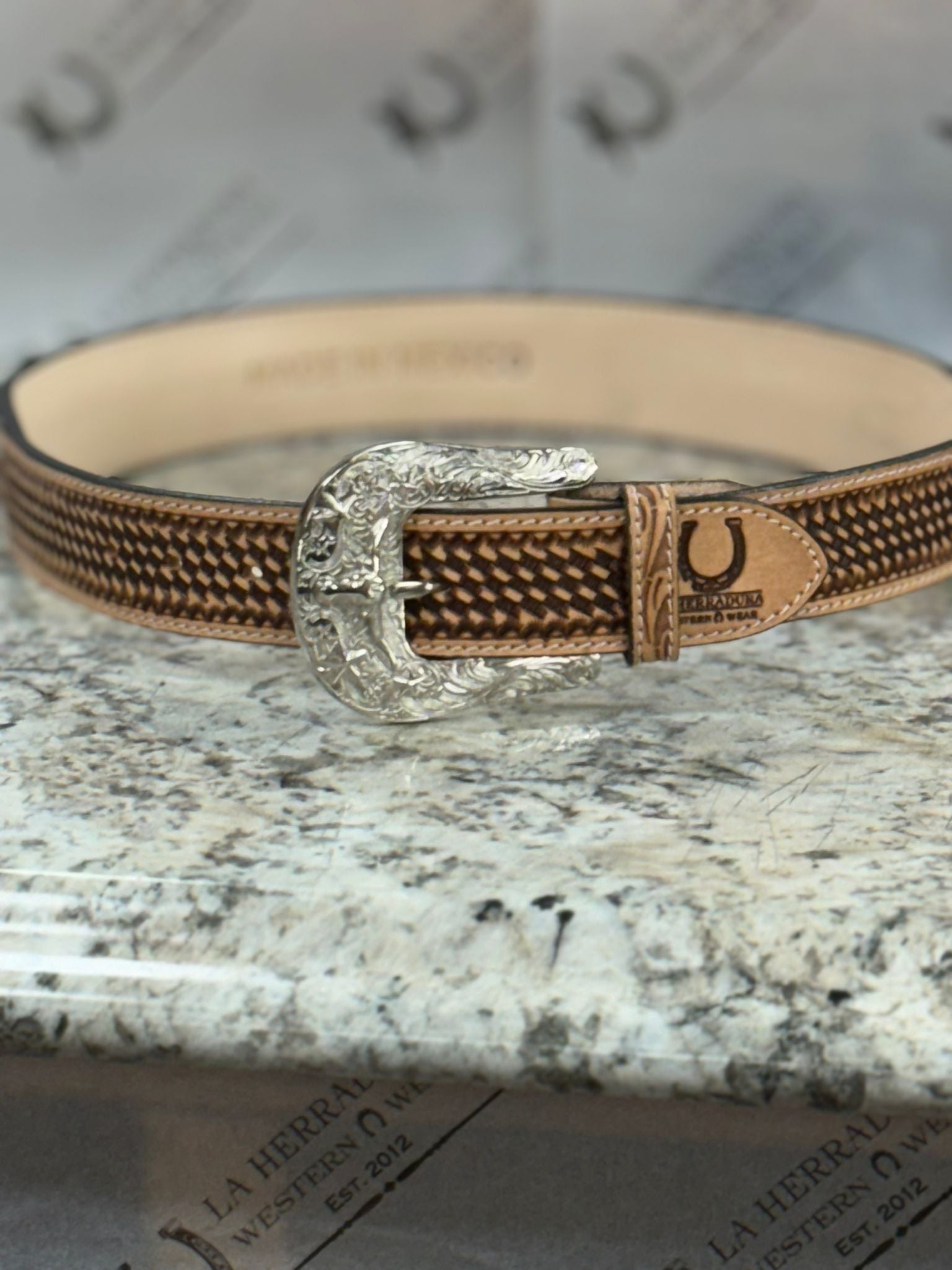 LA HERRADURA LIGHT HANDTOOLED BELT