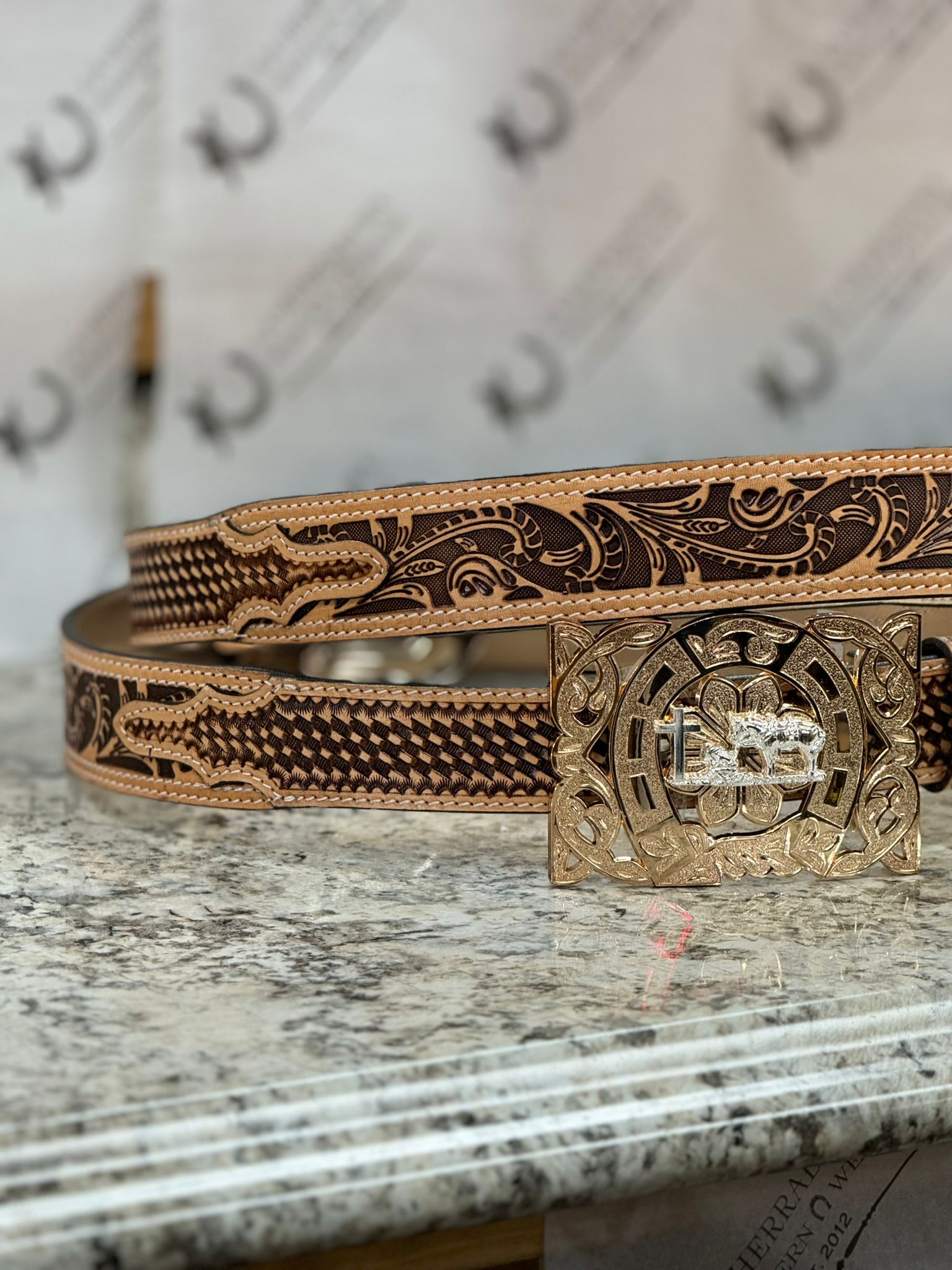 LA HERRADURA LIGHT HANDTOOLED BELT