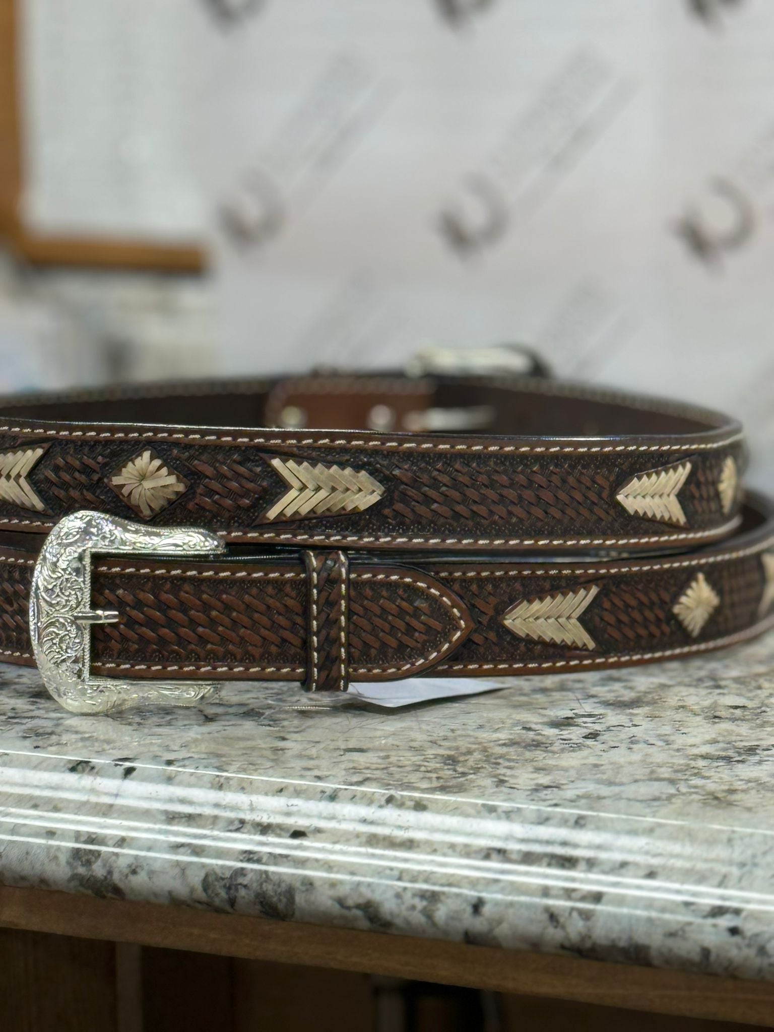 TWISTED X TOOLED THREAD BROWN BELT