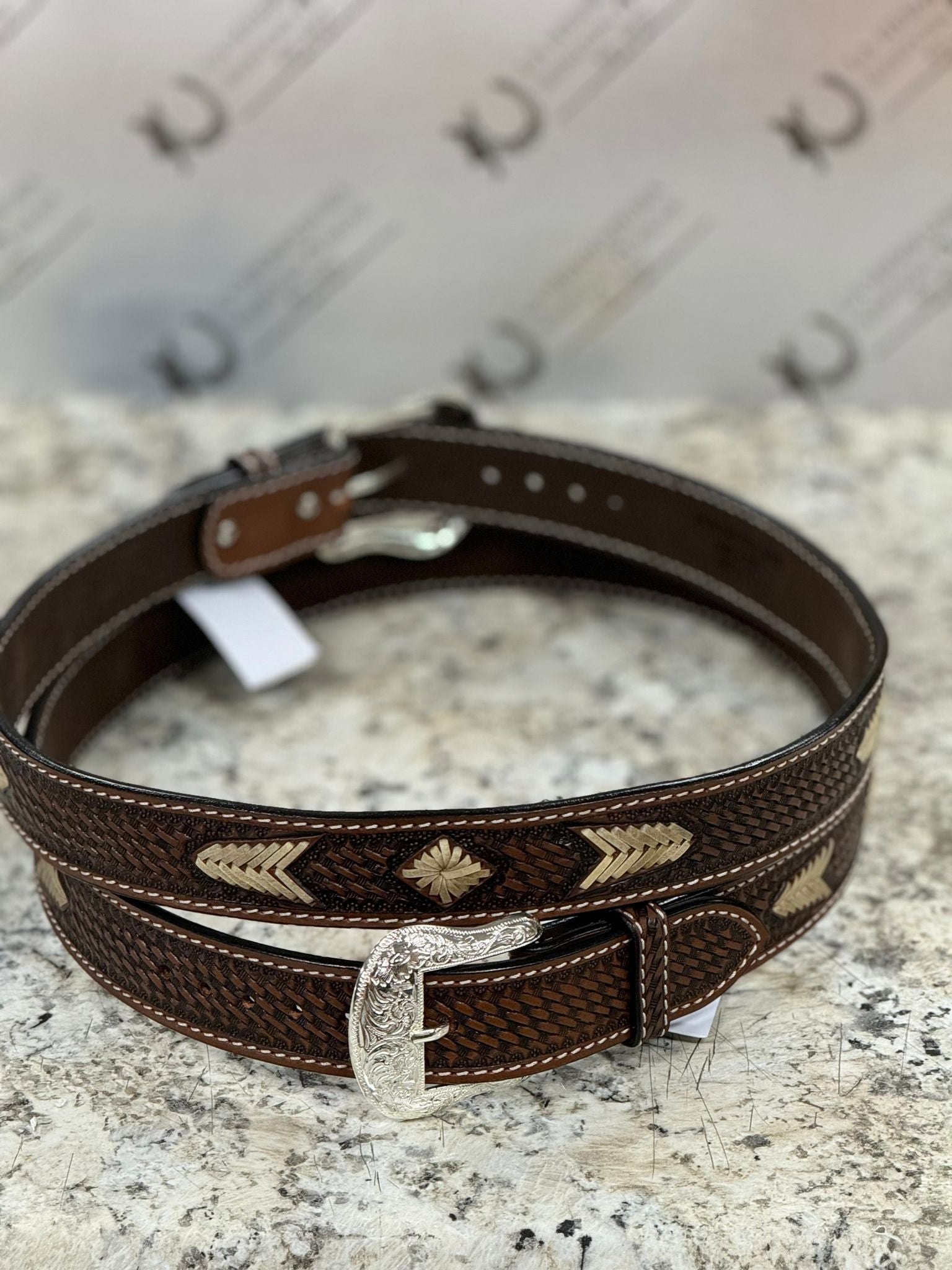 TWISTED X TOOLED THREAD BROWN BELT