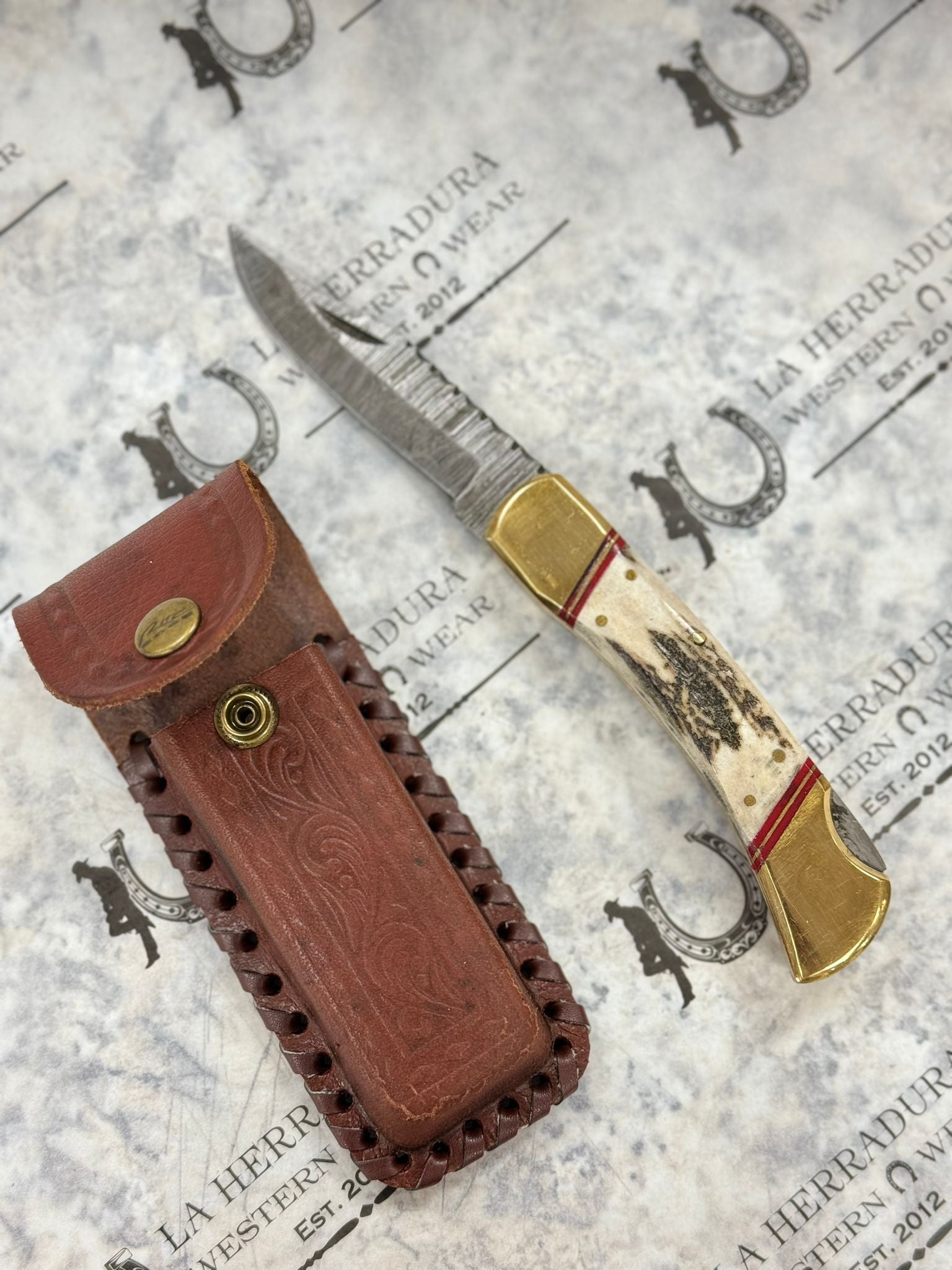 BONE GOLD & RED DETAIL LARGE POCKET KNIFE