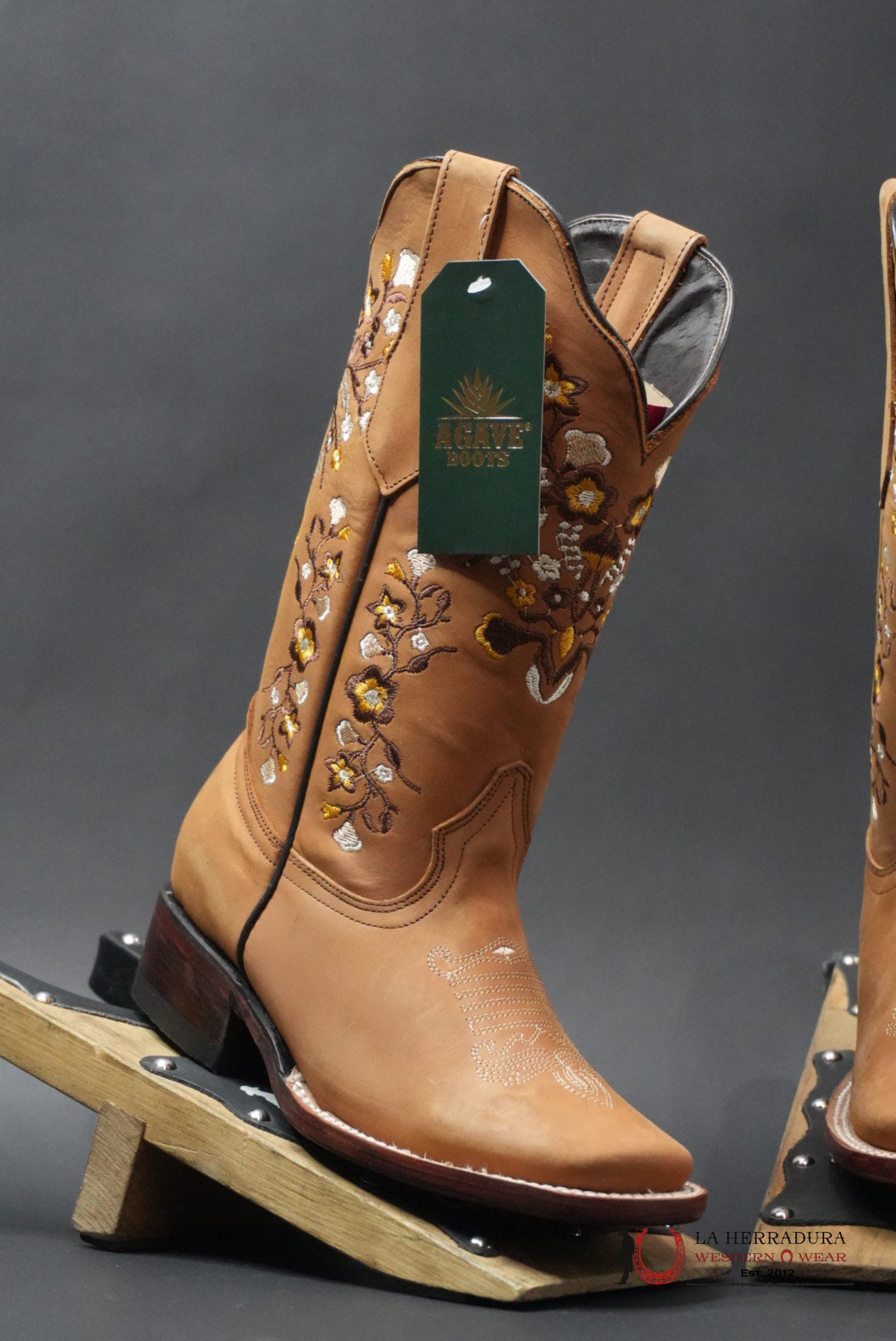 AGAVE HAZZARD NOBUCK ARENA CUERO BOTAS MUJERES
