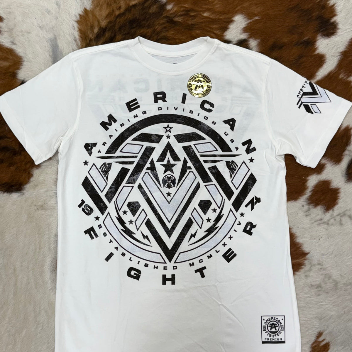 Triangle Logos De Ropa De Montaña AMERICAN FIGHTER MEN T-SHIRT