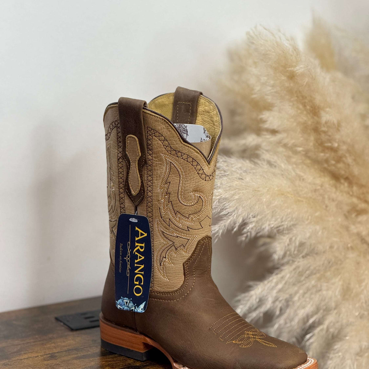 Arango boots Original -Ostrich Boots | Black Men Western Square Toe Boots  main image 2