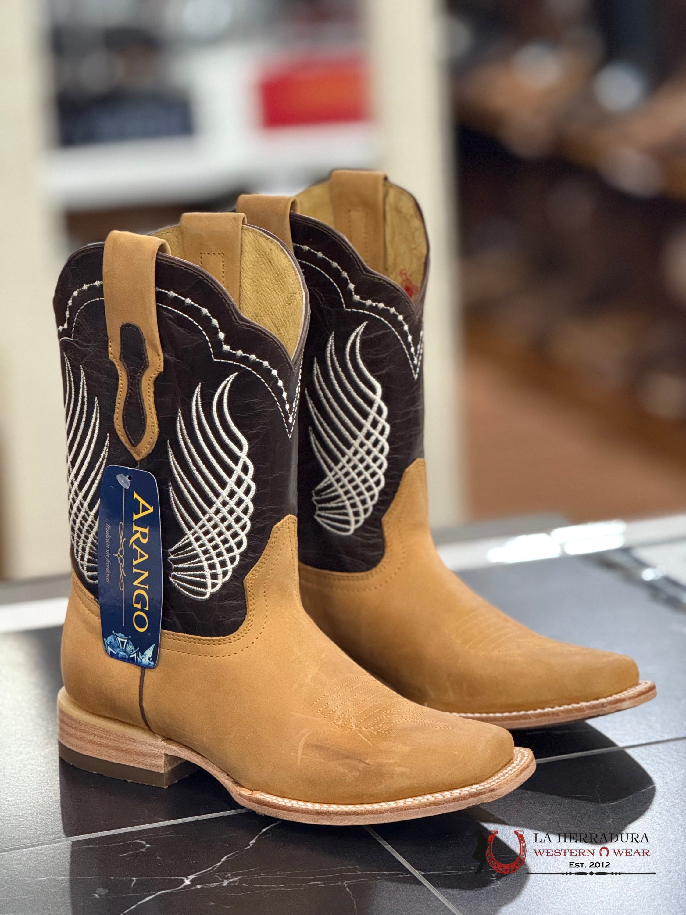 ARANGO BOOTS JOVEN CRAZY GRASSO TAN 4603 NIÑOS