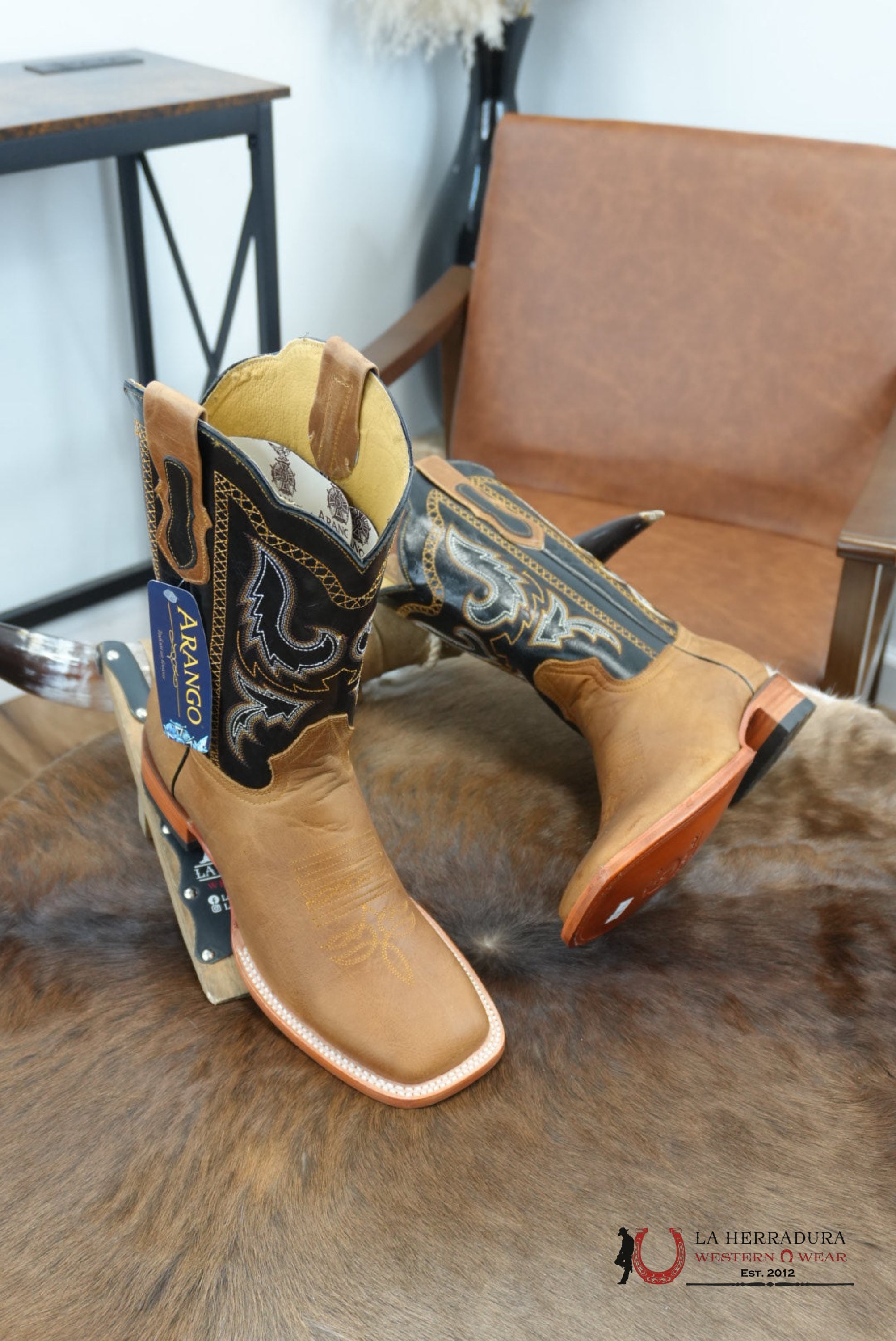 Arango ARIZONA Arena With Stiching Alamo Square Toe Boot- 4895 BOTAS HOMBRES