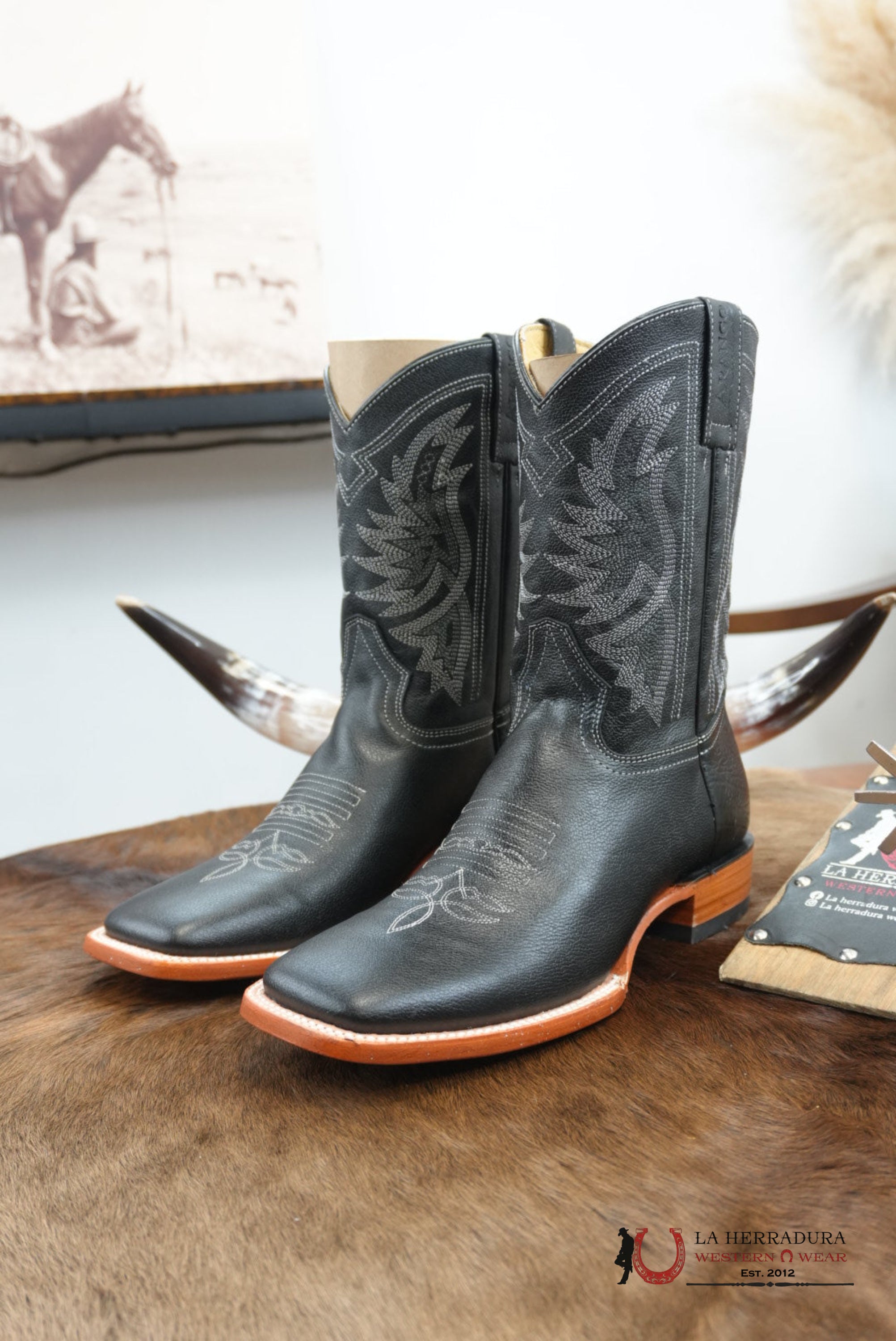 Arango Negro/Negro With Stiching Renegado Square Toe Boot- 4891 BOTAS HOMBRES