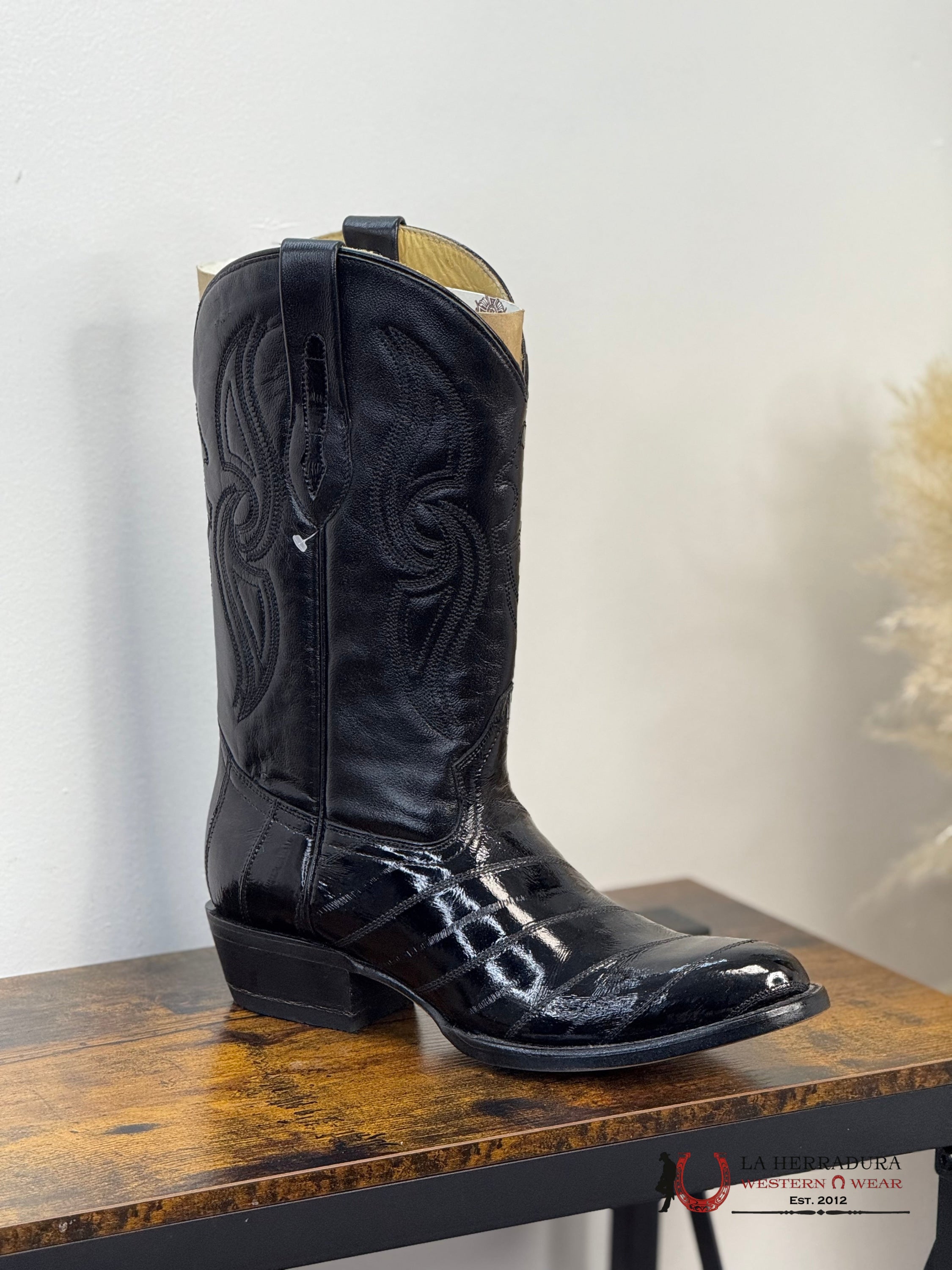 ARANGO SEMI-OVAL BOOTS BLACK EEL BOTAS HOMBRES