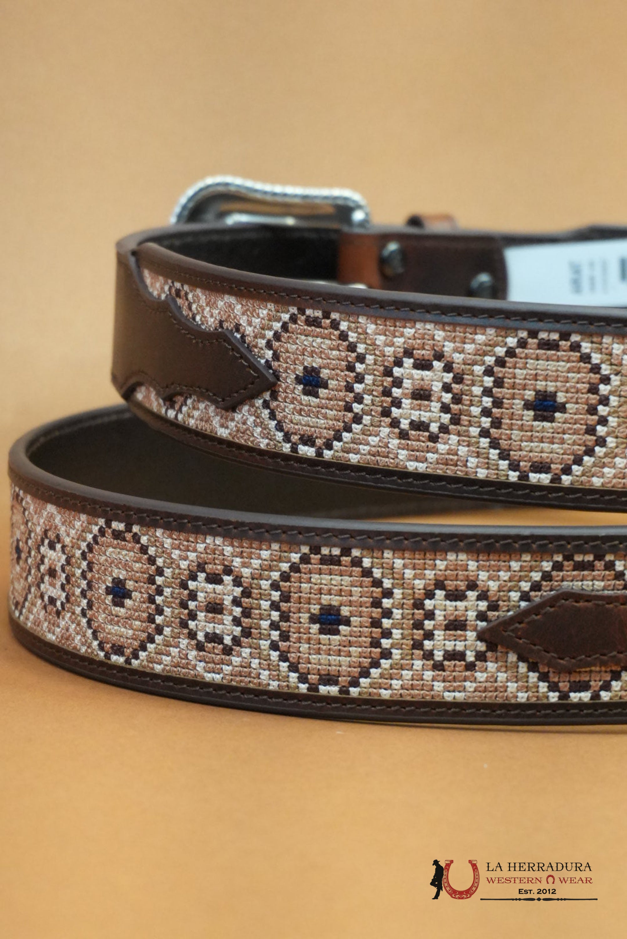 Ariat Brown Multi Color Aztec Print Belt CINTURONES HOMBRES
