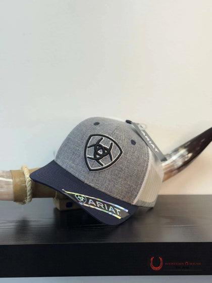GORRA ARIAT GRIS Y AZUL MARINO